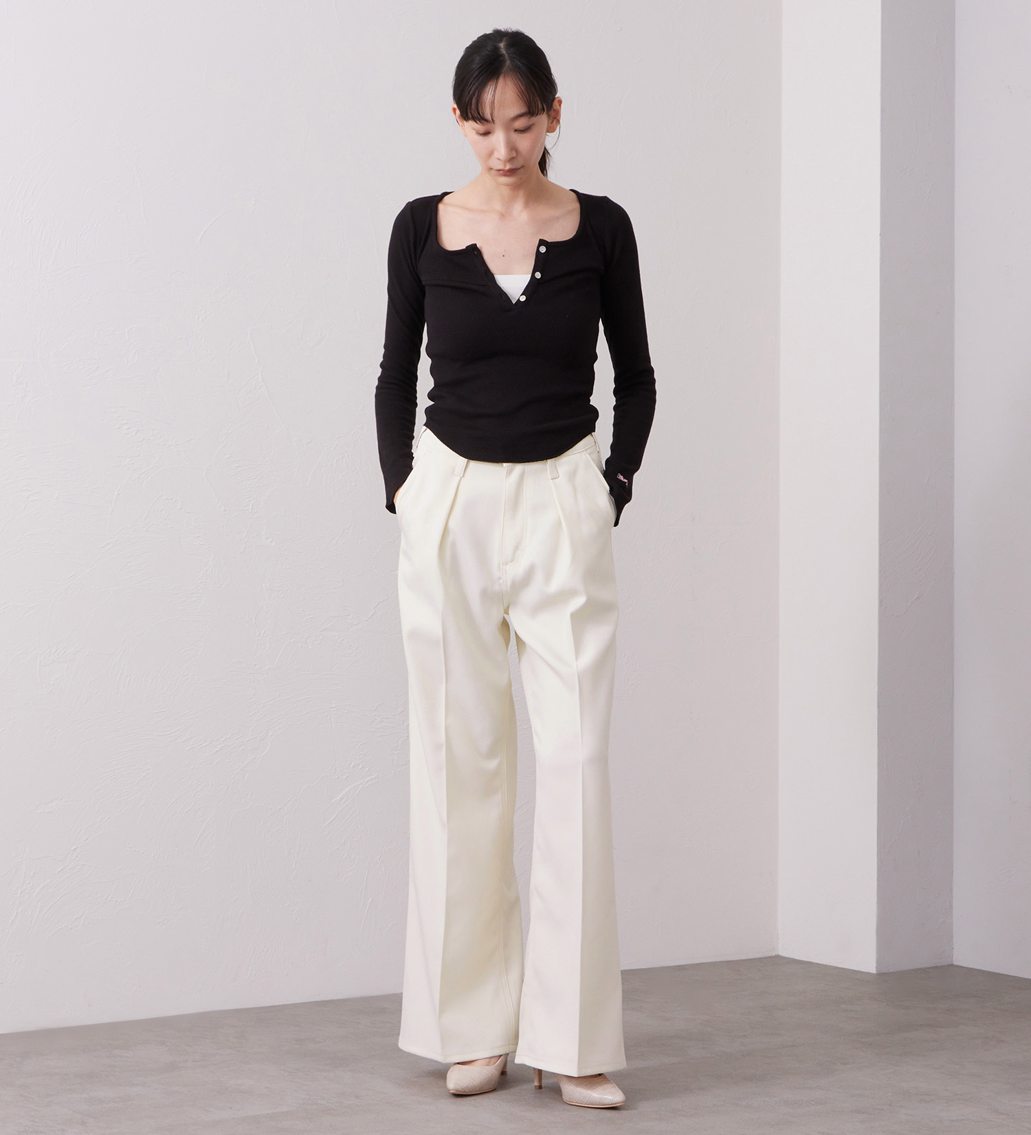Wrangler(ラングラー)のWRANGLER WRANCHER WIDE/ランチャー フレアーワイドパンツ【レディース】|パンツ/パンツ/レディース|アイボリー