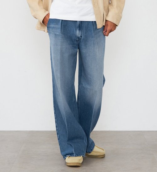 Wrangler(ラングラー)の【MENS】WRANCHER WIDE DENIM/ランチャーフレアーワイドデニム|パンツ/デニム/ジーンズパンツ/メンズ|中色ブルー