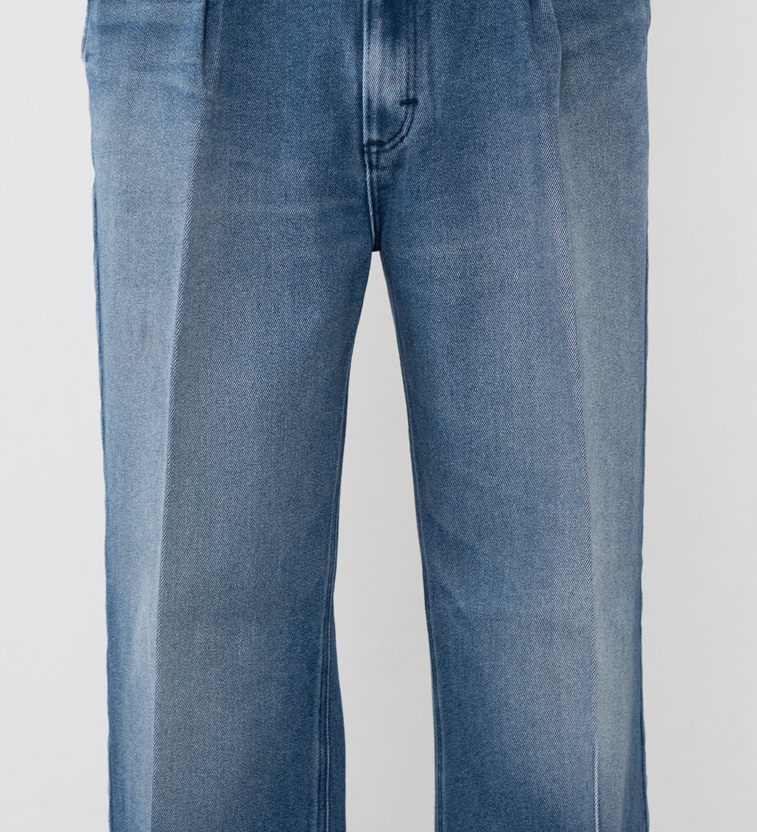 Wrangler(ラングラー)の【MENS】WRANCHER WIDE DENIM/ランチャーフレアーワイドデニム|パンツ/デニム/ジーンズパンツ/メンズ|中色ブルー