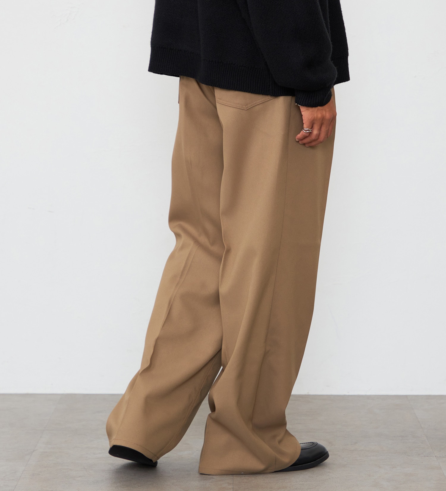Wrangler(ラングラー)の【MENS】WRANCHER WIDE/ランチャーフレアーワイド|パンツ/パンツ/メンズ|ベージュ系その他