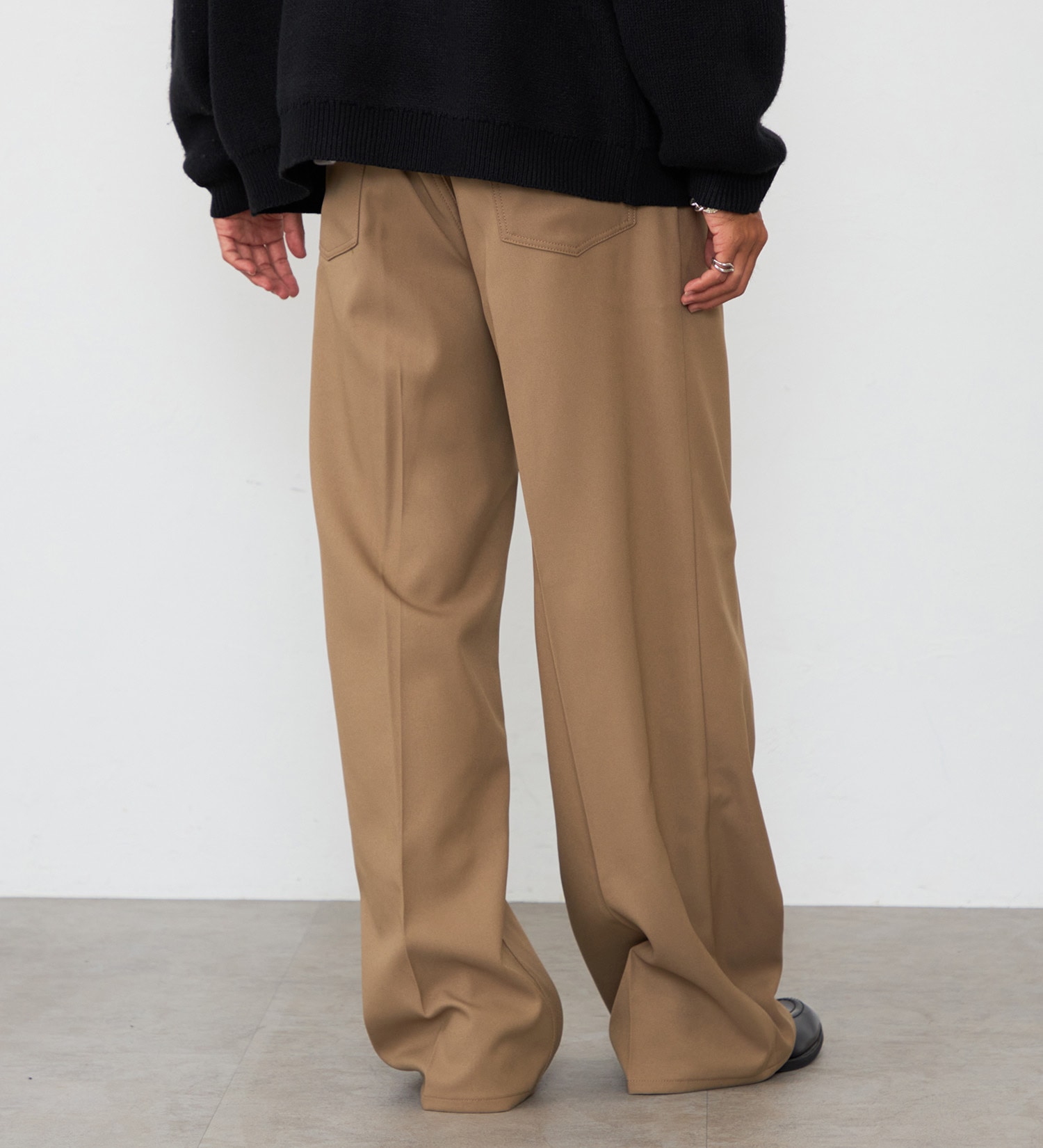 Wrangler(ラングラー)の【MENS】WRANCHER WIDE/ランチャーフレアーワイド|パンツ/パンツ/メンズ|ベージュ系その他