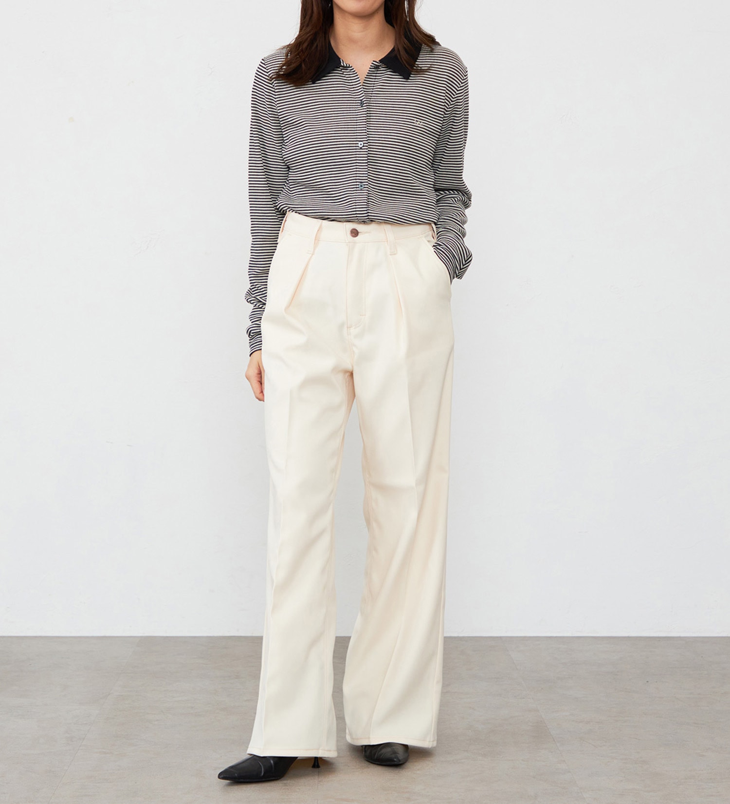Wrangler(ラングラー)の【NEW】WRANGLER WRANCHER WIDE/ランチャー フレアーワイドパンツ(レディース)|パンツ/パンツ/レディース|オフホワイト