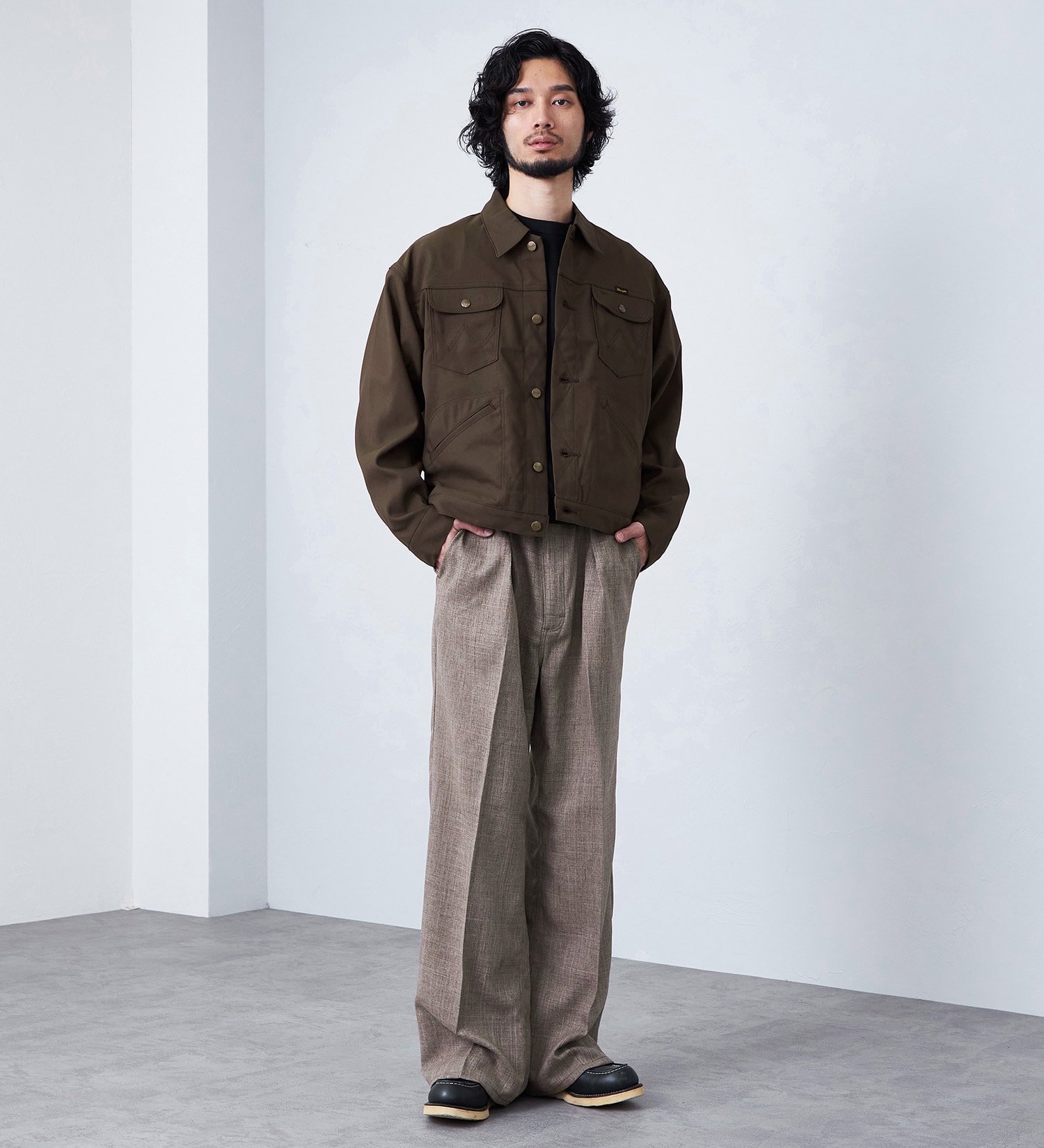 Wrangler(ラングラー)の【MENS】WRANCHER WIDE/【リネンライク】ランチャーフレアーワイド|パンツ/パンツ/メンズ|ベージュ