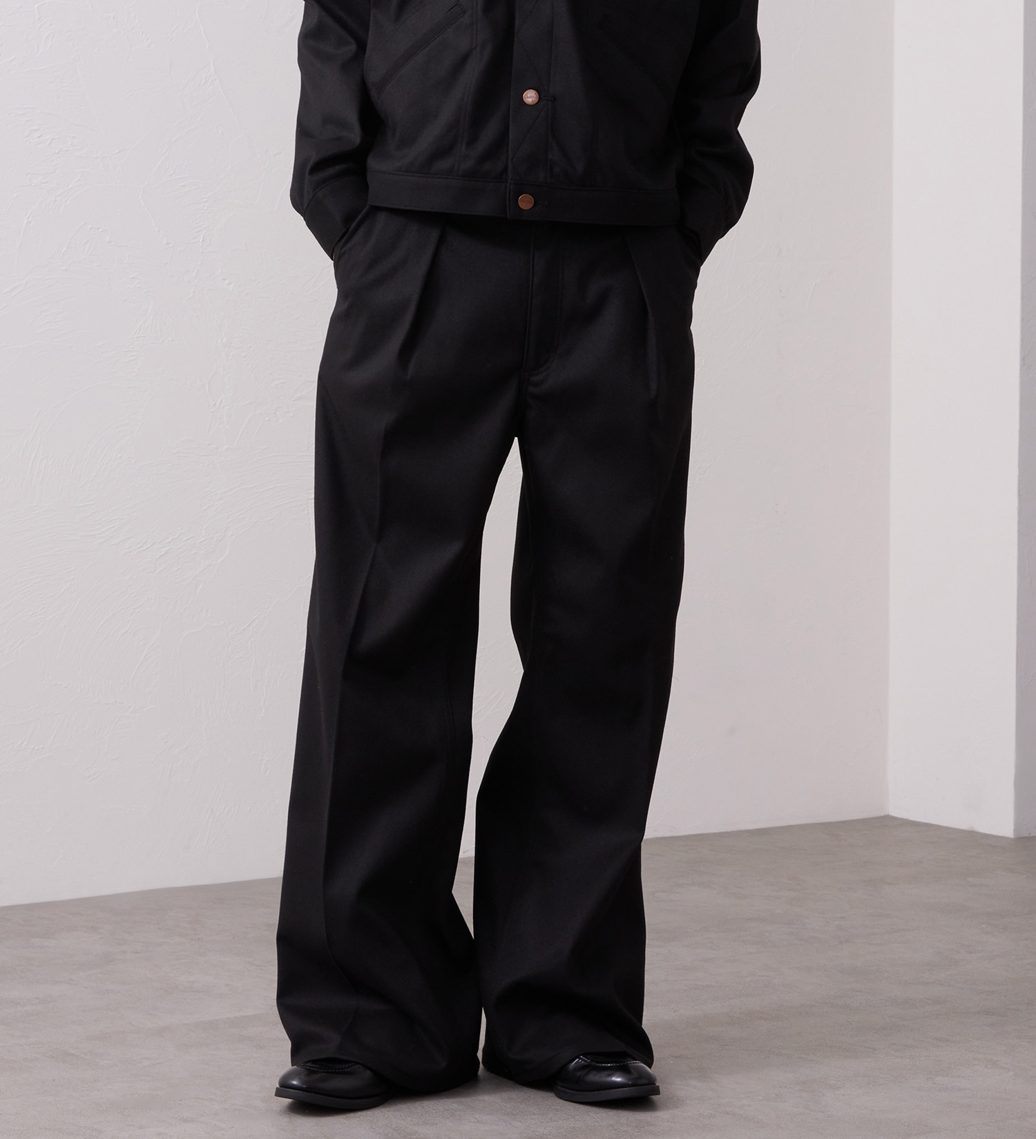 Wrangler(ラングラー)のWRANCHER WIDE/ランチャーフレアーワイド フランネル【メンズ/セットアップ対応/暖】|パンツ/パンツ/メンズ|ブラック
