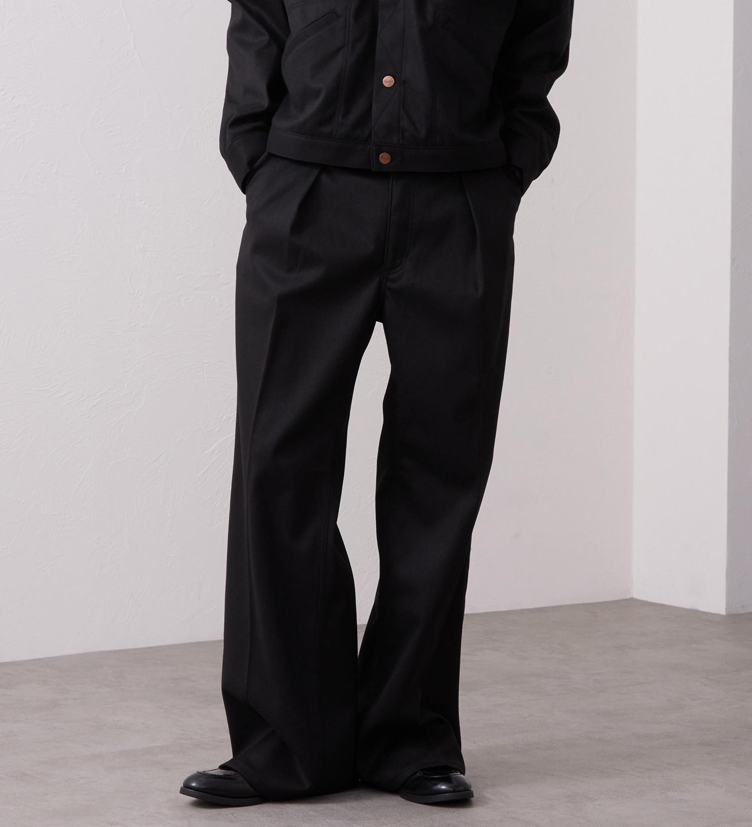 Wrangler(ラングラー)のWRANCHER WIDE/ランチャーフレアーワイド フランネル【メンズ/セットアップ対応/暖】|パンツ/パンツ/メンズ|ブラック