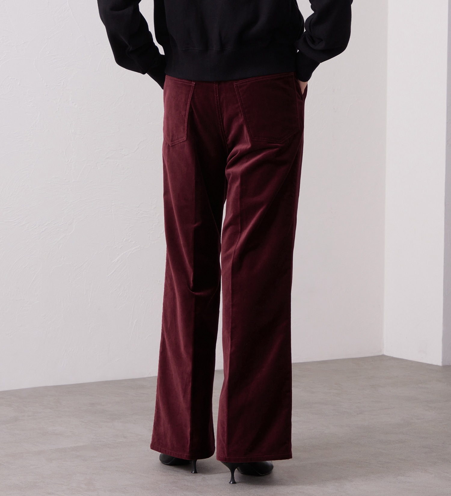 Wrangler(ラングラー)のWRANCHER WIDE/ランチャーフレアーワイド ベロア【レディース/暖】|パンツ/パンツ/レディース|ワイン
