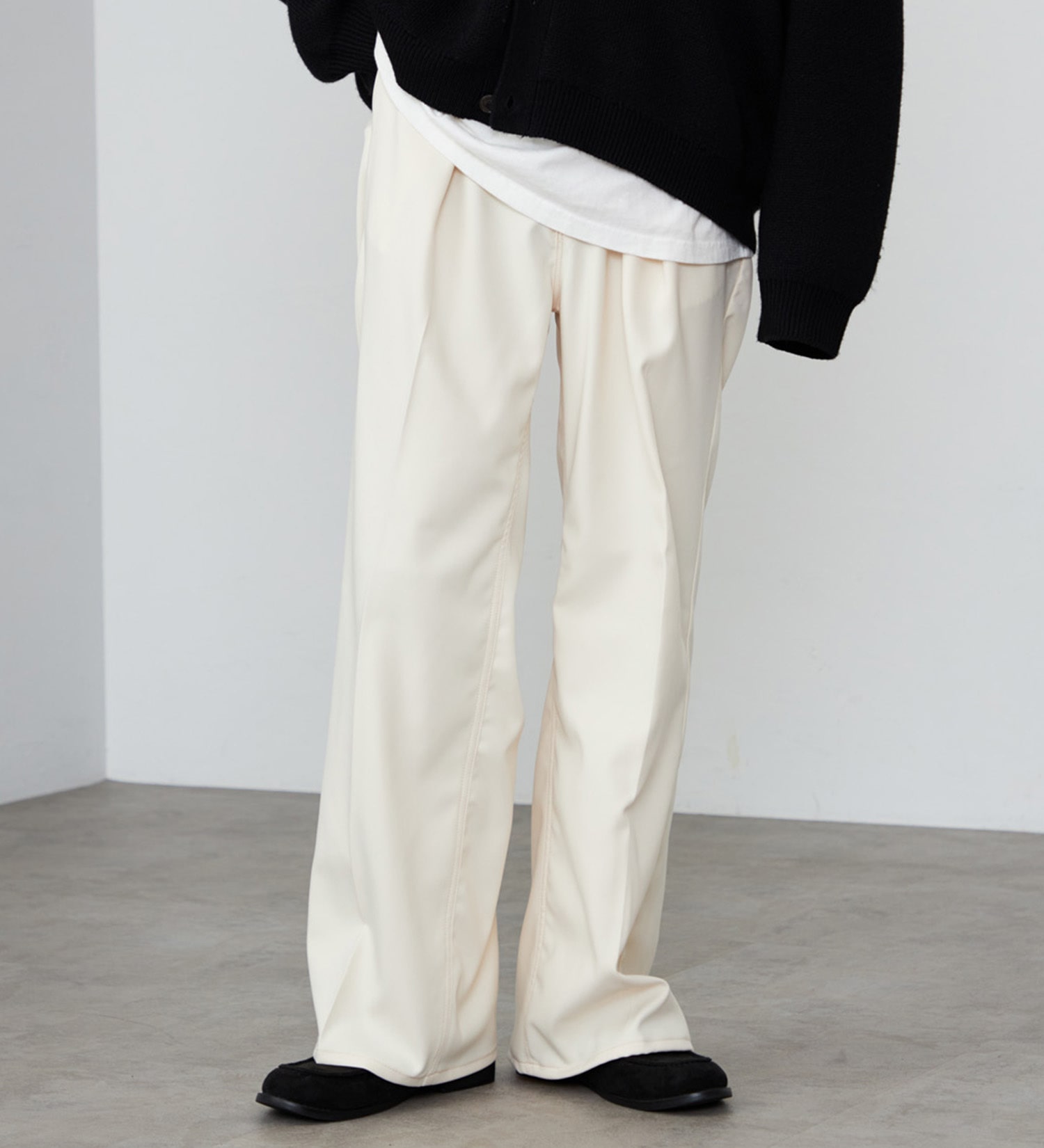 Wrangler(ラングラー)の【MENS】WRANCHER WIDE/ランチャーフレアーワイド|パンツ/パンツ/メンズ|アイボリー