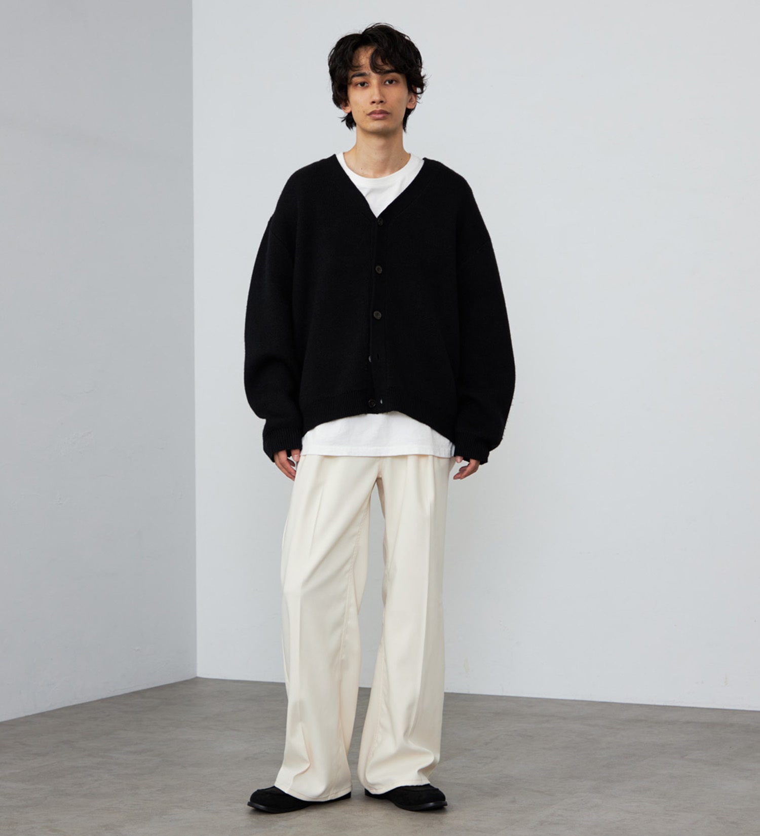 Wrangler(ラングラー)の【MENS】WRANCHER WIDE/ランチャーフレアーワイド|パンツ/パンツ/メンズ|アイボリー