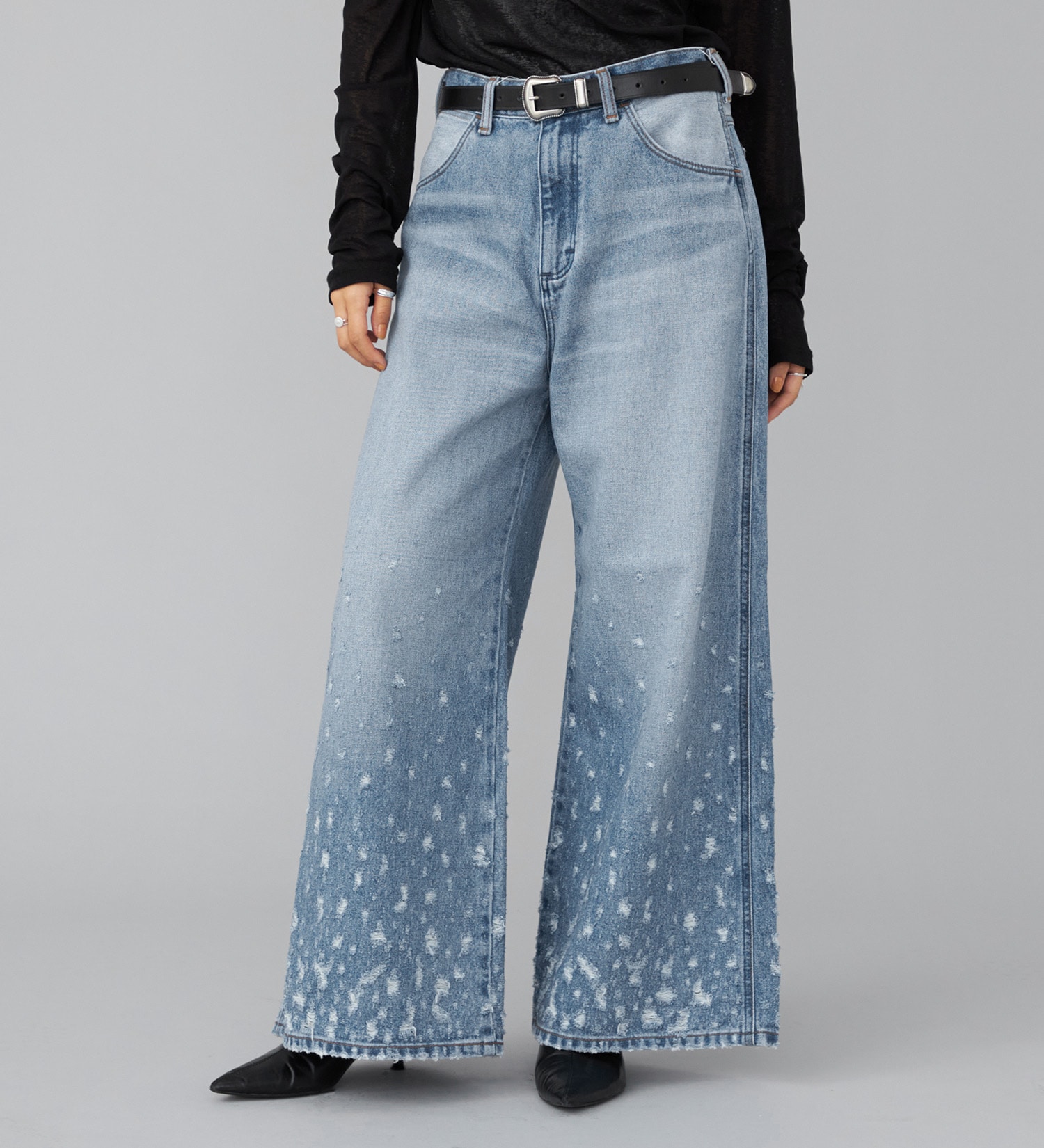Wrangler(ラングラー)の【試着対象】WREMAKE WIDE DENIM PANTS|パンツ/デニムパンツ/レディース|中色ブルー
