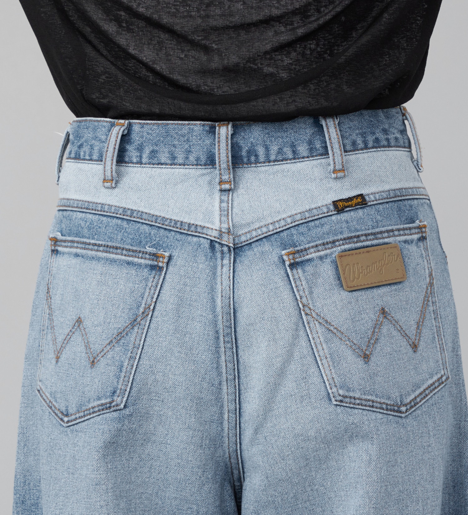 Wrangler(ラングラー)の【試着対象】WREMAKE WIDE DENIM PANTS|パンツ/デニムパンツ/レディース|中色ブルー