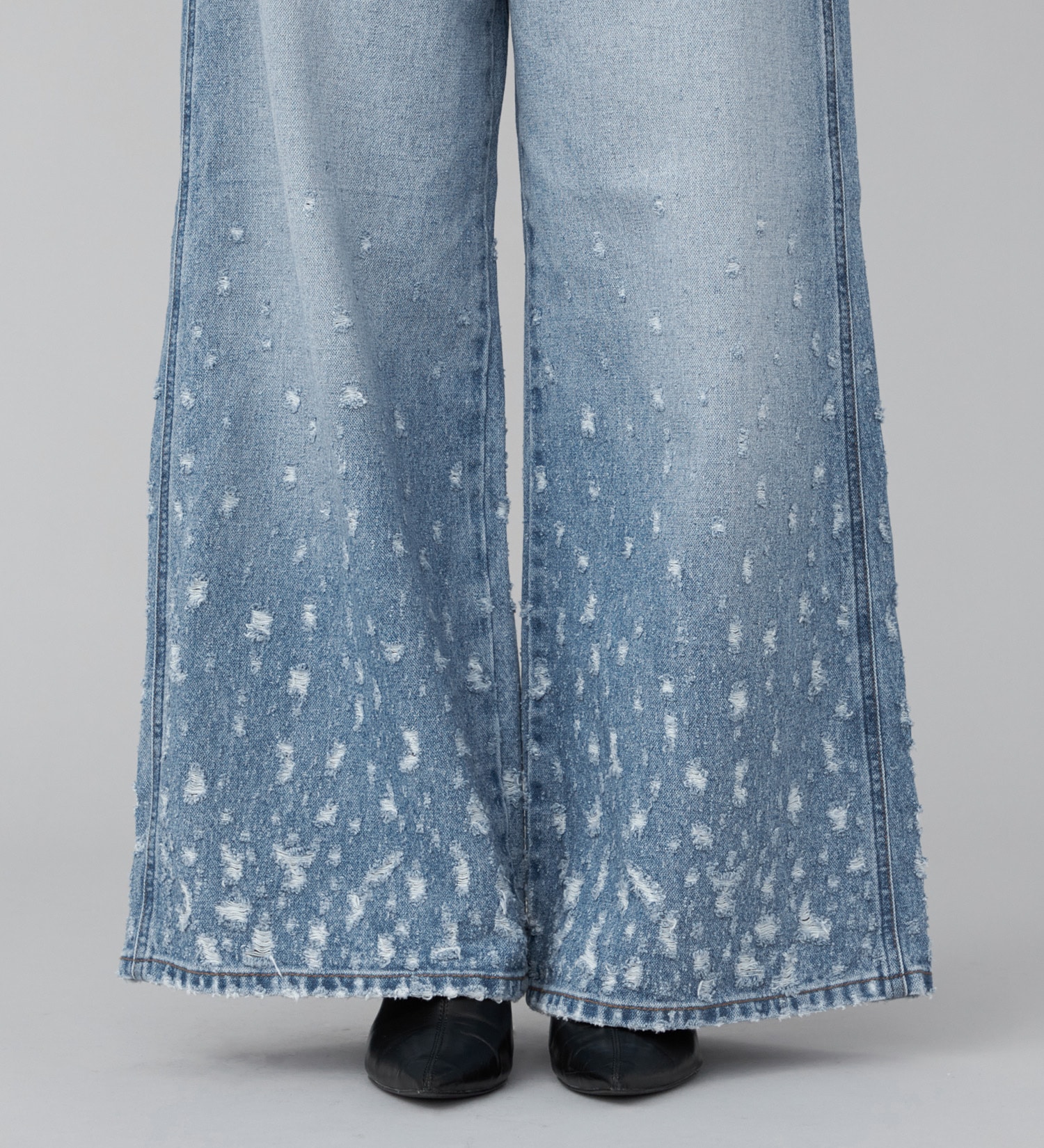 Wrangler(ラングラー)の【試着対象】WREMAKE WIDE DENIM PANTS|パンツ/デニムパンツ/レディース|中色ブルー