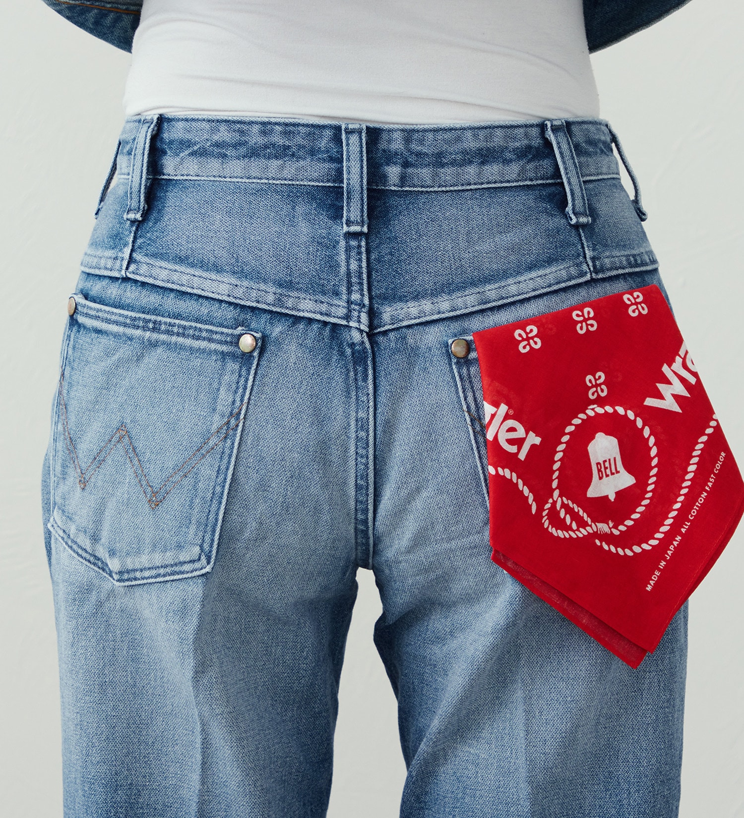 Wrangler(ラングラー)の【US ORIGINAL】ベルボトムジーンズ|パンツ/デニムパンツ/レディース|中色ブルー