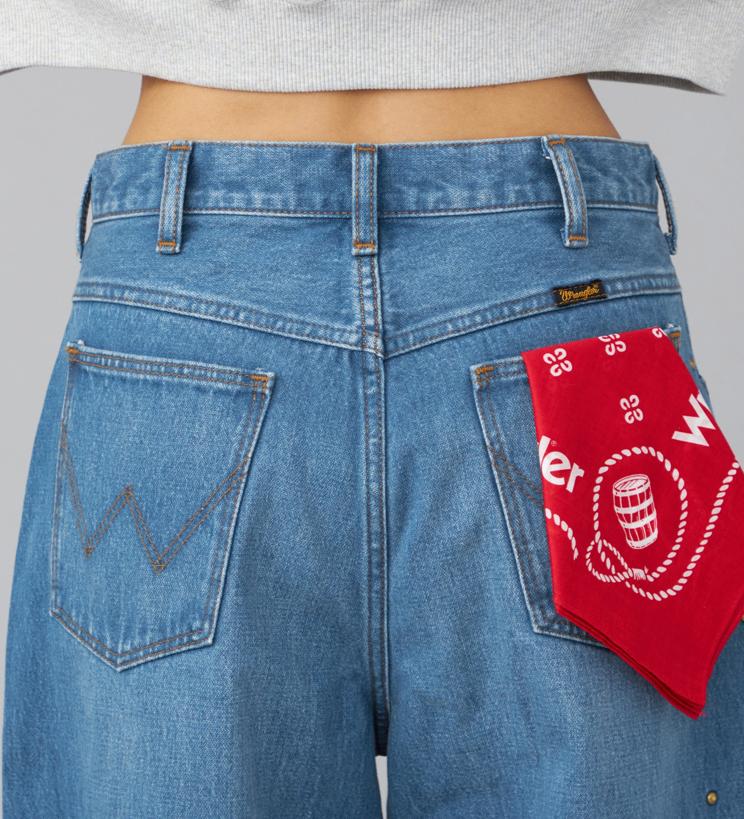 Wrangler(ラングラー)の【試着対象】【US ORIGINAL】バレルジーンズ|パンツ/デニムパンツ/レディース|中色ブルー