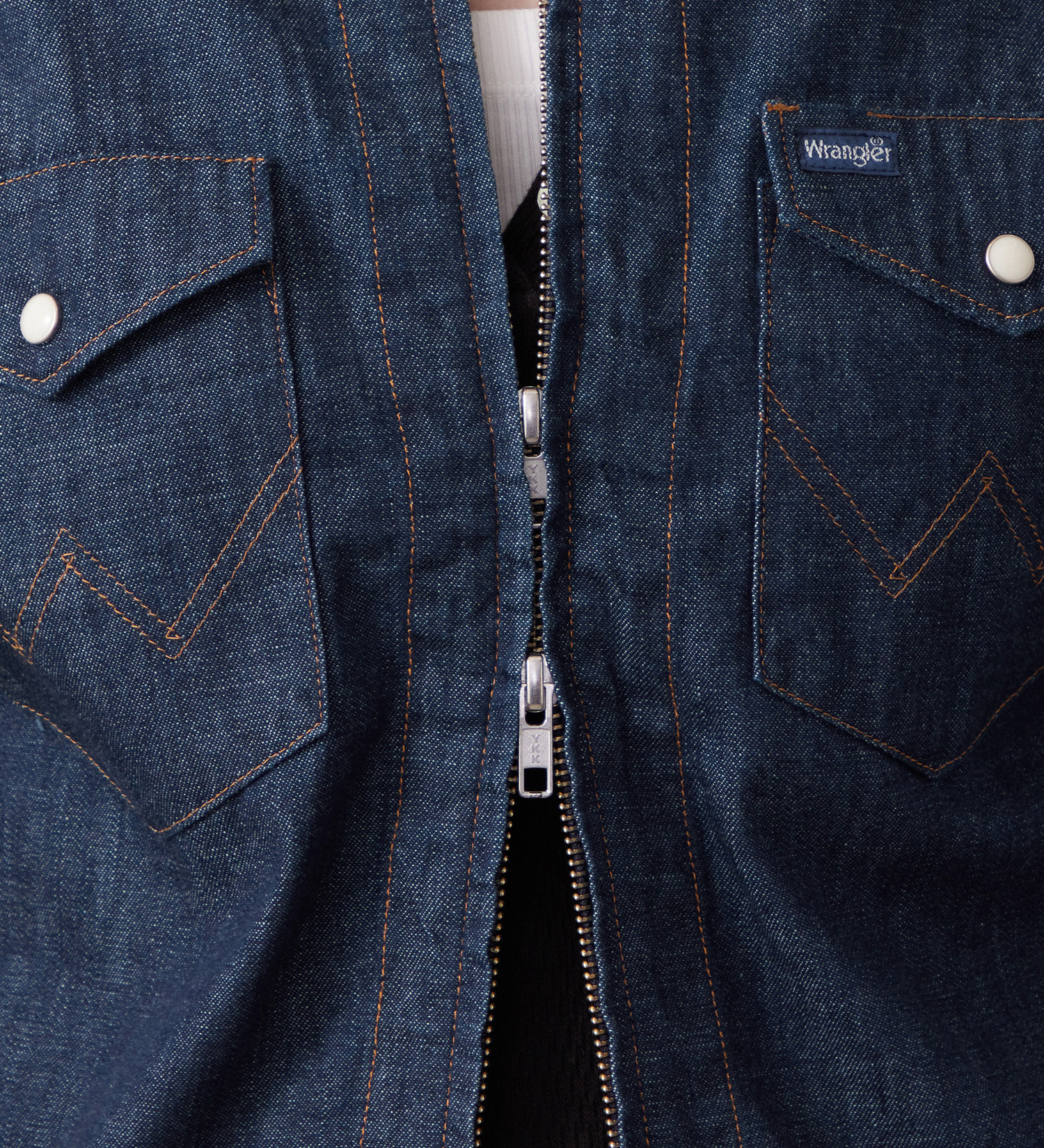 Wrangler(ラングラー)のWrangler CROPPED ZIP JACKET / クロップドジップデニムシャツジャケット|ジャケット/アウター/デニムジャケット/レディース|インディゴブルー