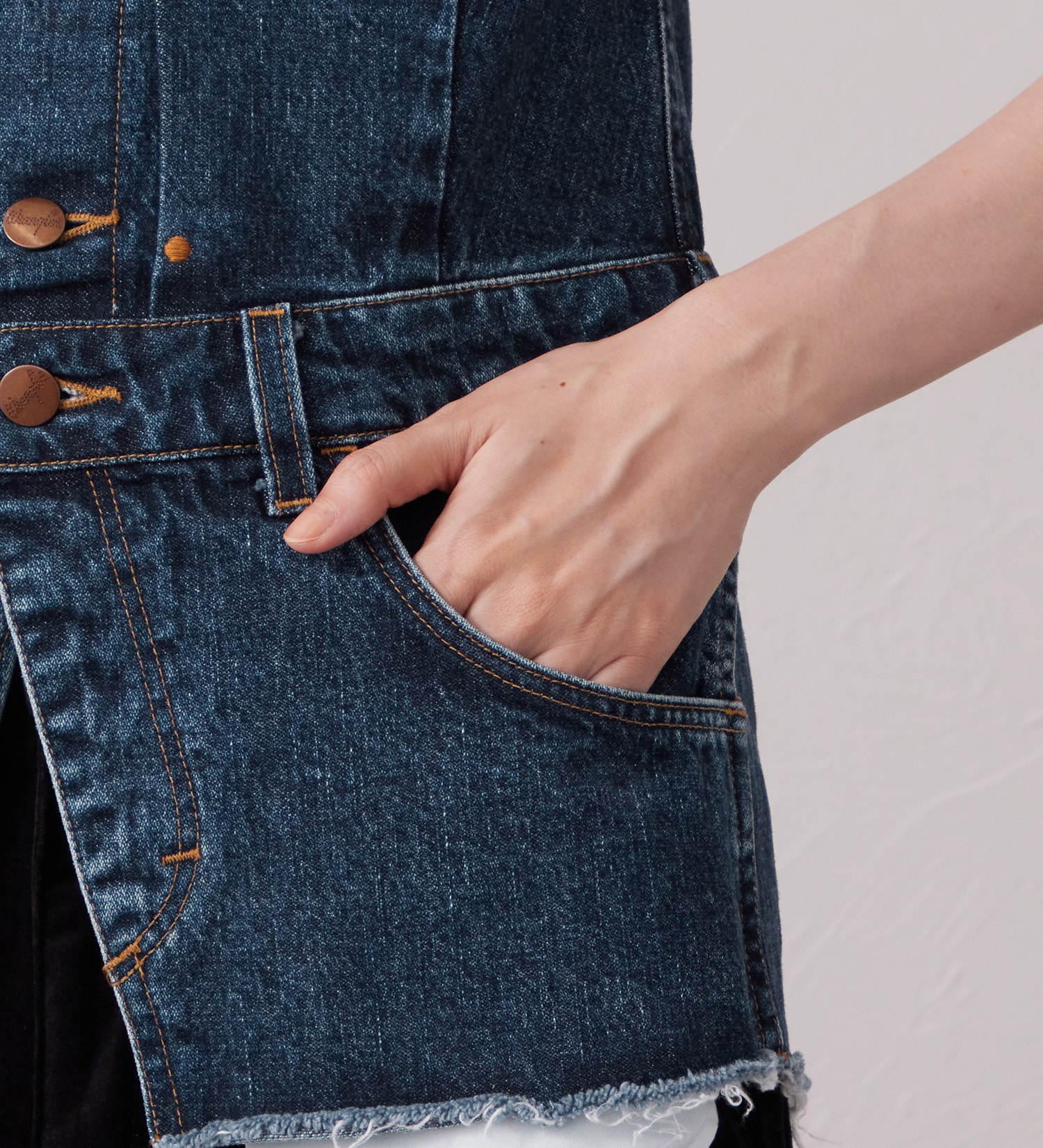 Wrangler(ラングラー)のWREMAKE BUSTIER/リメイクビスチェ【セットアップ可】|トップス/その他トップス/レディース|インディゴブルー