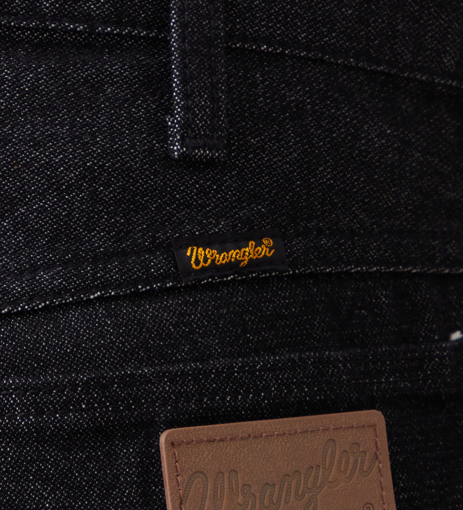 Wrangler(ラングラー)の13MWZ ストレートジーンズ スタッズ【US ORIGINAL】|パンツ/デニム/ジーンズパンツ/メンズ|ブラックデニム