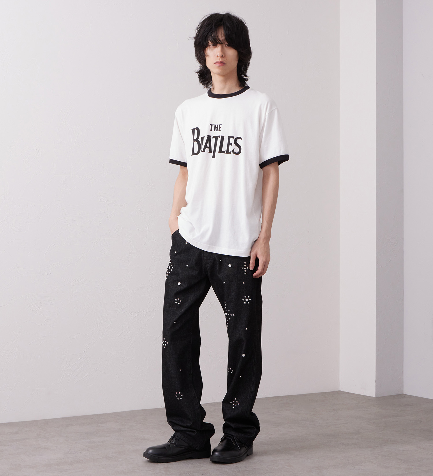 Wrangler(ラングラー)の13MWZ ストレートジーンズ スタッズ【US ORIGINAL】|パンツ/デニム/ジーンズパンツ/メンズ|ブラックデニム