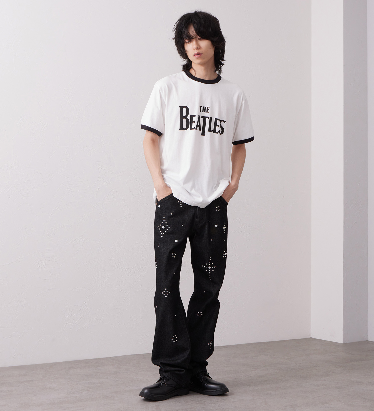 Wrangler(ラングラー)の13MWZ ストレートジーンズ スタッズ【US ORIGINAL】|パンツ/デニム/ジーンズパンツ/メンズ|ブラックデニム