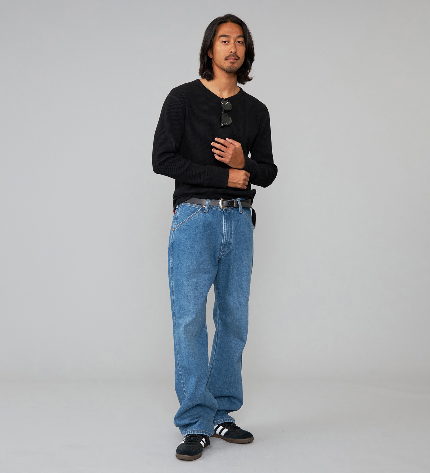 Wrangler(ラングラー)の【US ORIGINAL】13MWZ ストレートジーンズ|パンツ/デニム/ジーンズパンツ/メンズ|中色ブルー