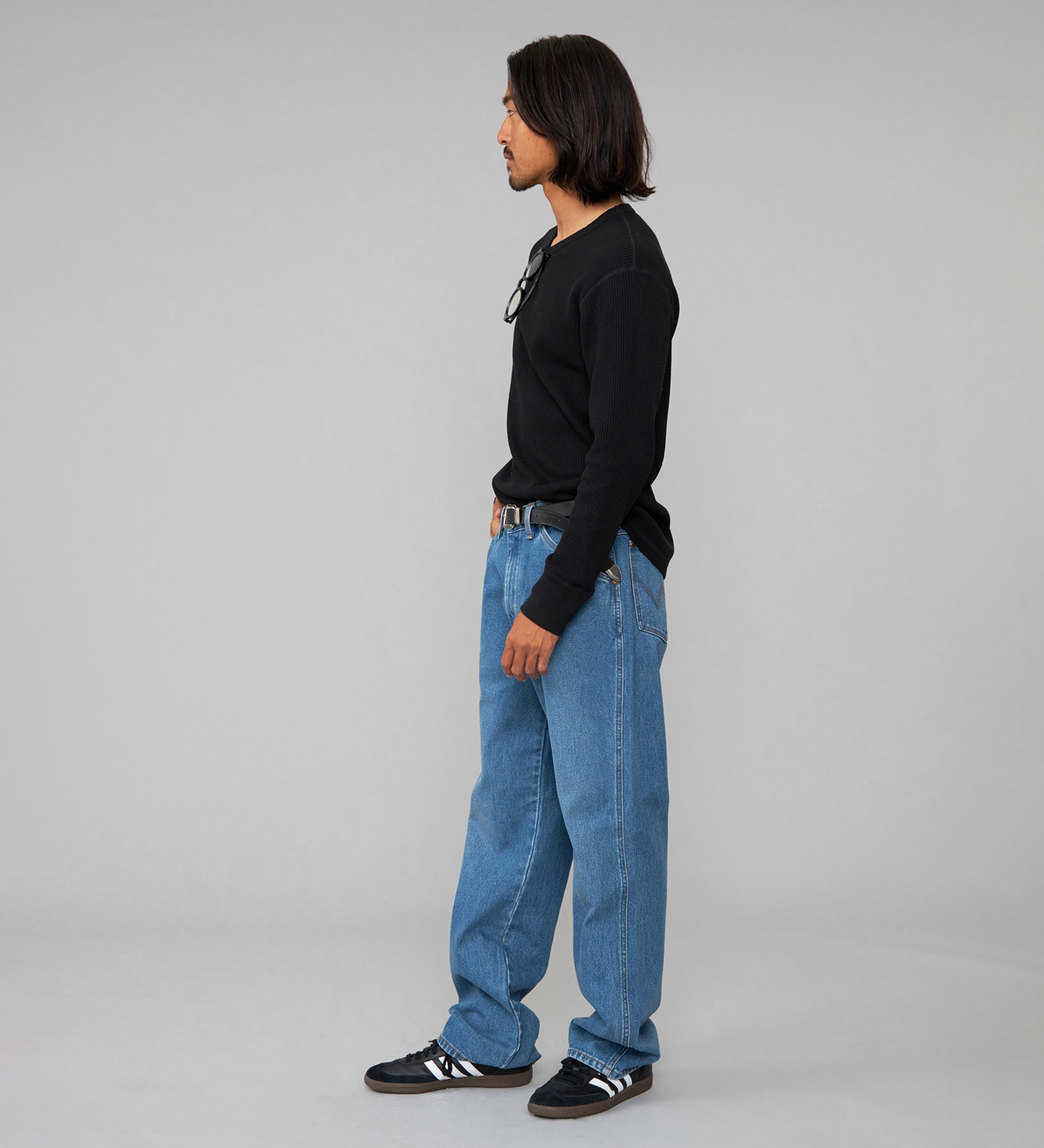 Wrangler(ラングラー)の【US ORIGINAL】13MWZ ストレートジーンズ|パンツ/デニム/ジーンズパンツ/メンズ|中色ブルー