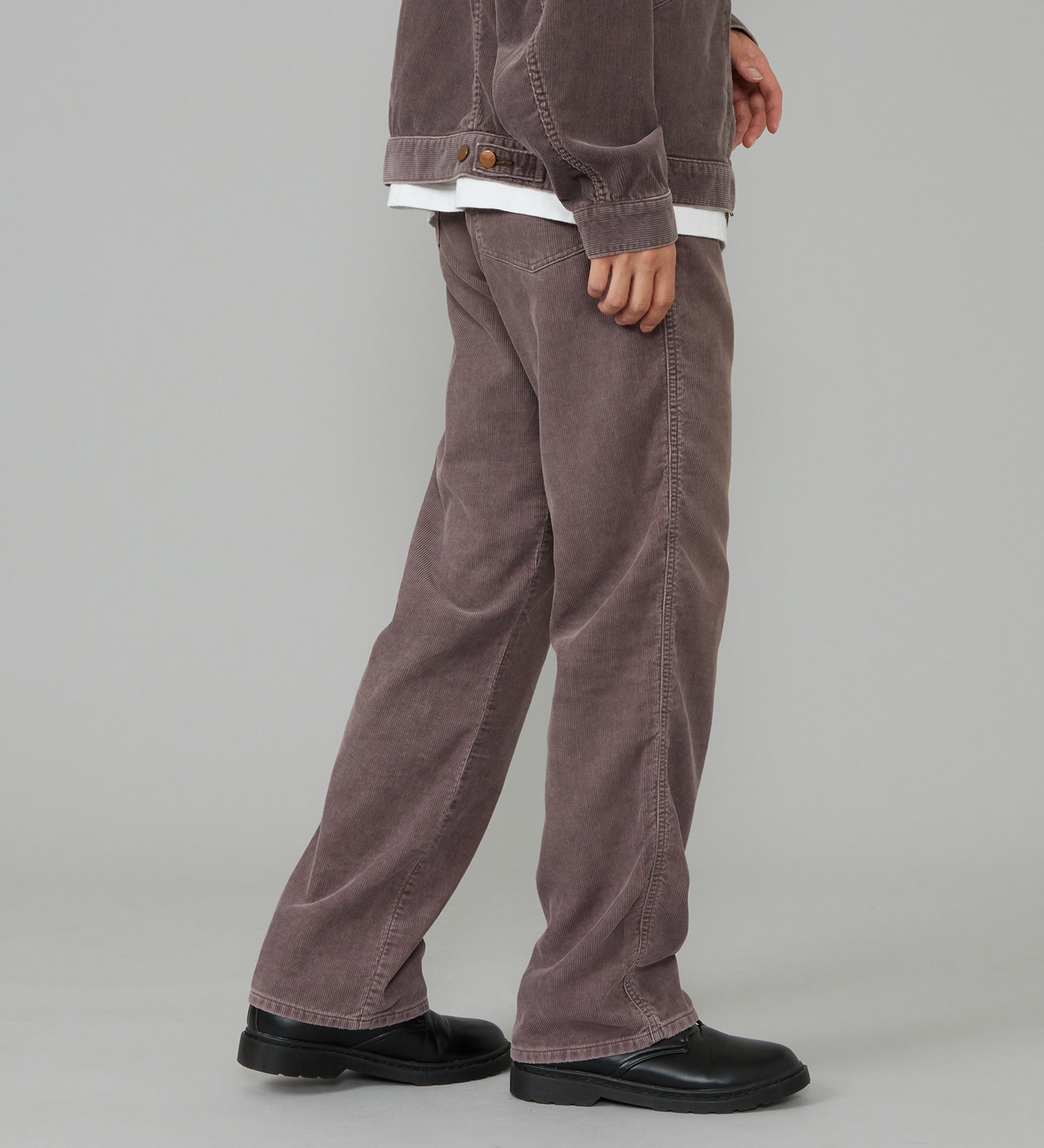 Wrangler(ラングラー)の【試着対象】13MWZ ストレートコーデュロイパンツ【US ORIGINAL/セットアップ可】|パンツ/パンツ/メンズ|ブラウン