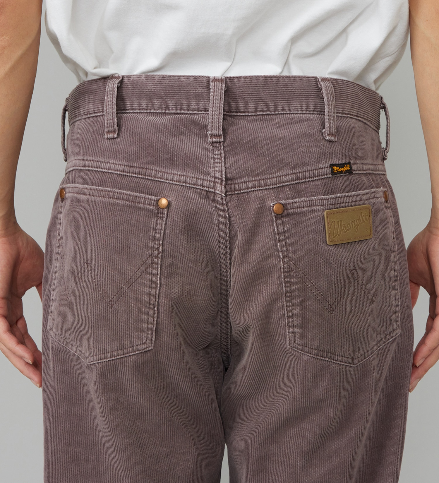 Wrangler(ラングラー)の【試着対象】13MWZ ストレートコーデュロイパンツ【US ORIGINAL/セットアップ可】|パンツ/パンツ/メンズ|ブラウン