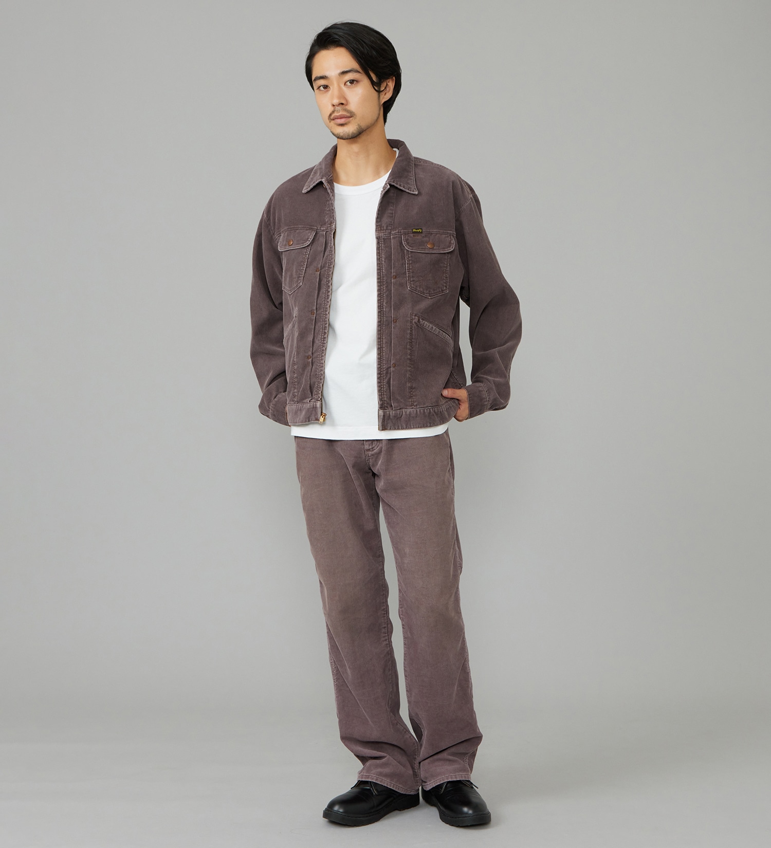 Wrangler(ラングラー)の【試着対象】13MWZ ストレートコーデュロイパンツ【US ORIGINAL/セットアップ可】|パンツ/パンツ/メンズ|ブラウン