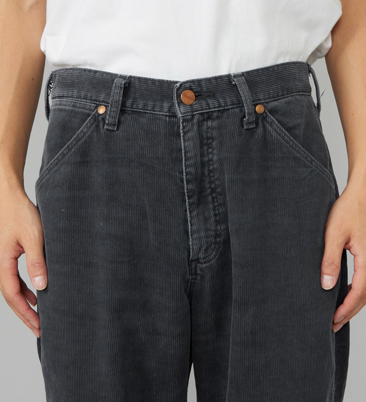 Wrangler(ラングラー)の【試着対象】13MWZ ストレートコーデュロイパンツ【US ORIGINAL/セットアップ可】|パンツ/パンツ/メンズ|ブラック