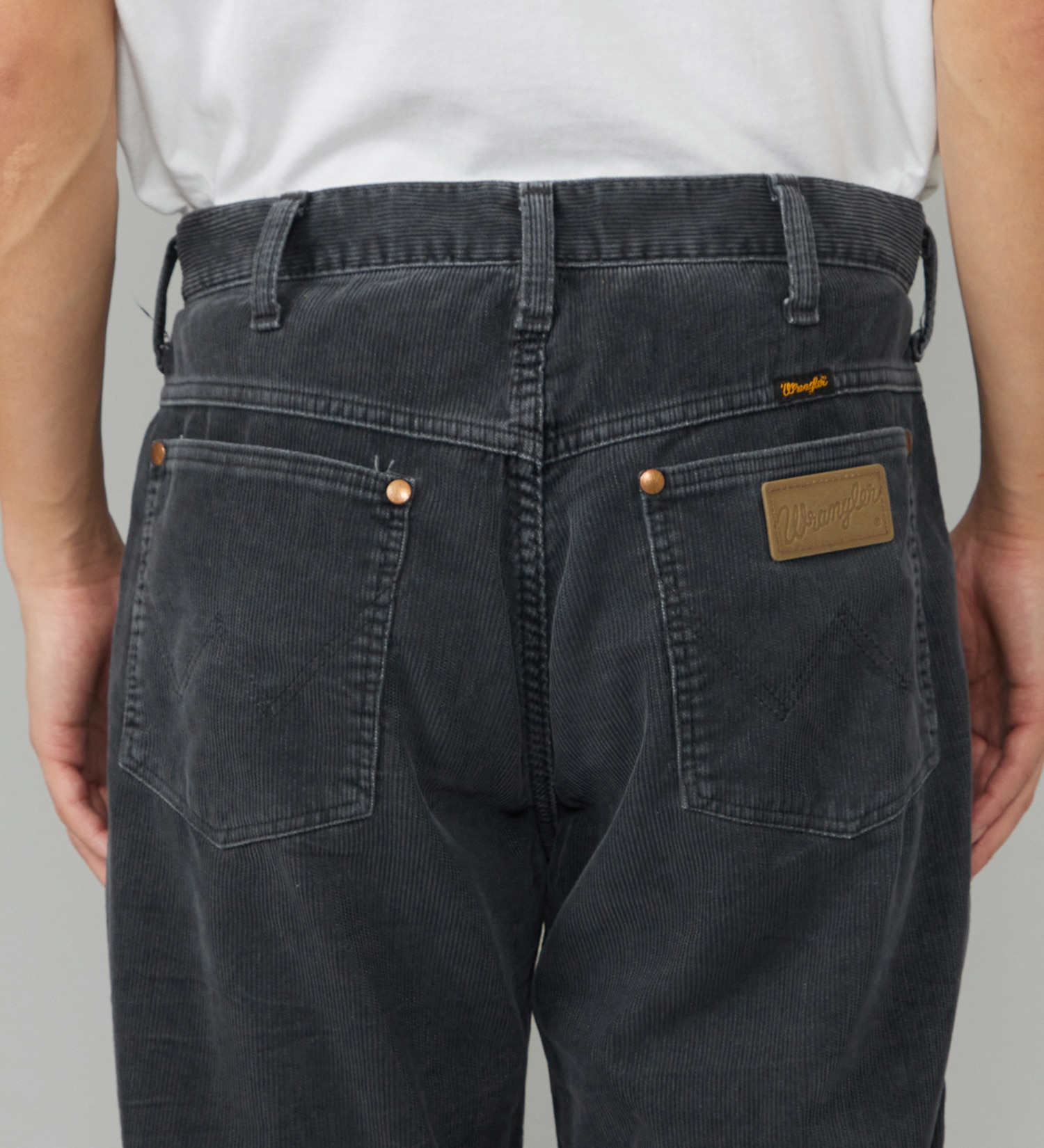Wrangler(ラングラー)の【試着対象】13MWZ ストレートコーデュロイパンツ【US ORIGINAL/セットアップ可】|パンツ/パンツ/メンズ|ブラック