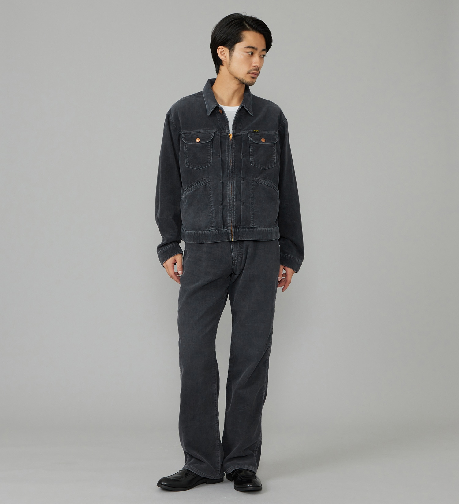 Wrangler(ラングラー)の【試着対象】13MWZ ストレートコーデュロイパンツ【US ORIGINAL/セットアップ可】|パンツ/パンツ/メンズ|ブラック