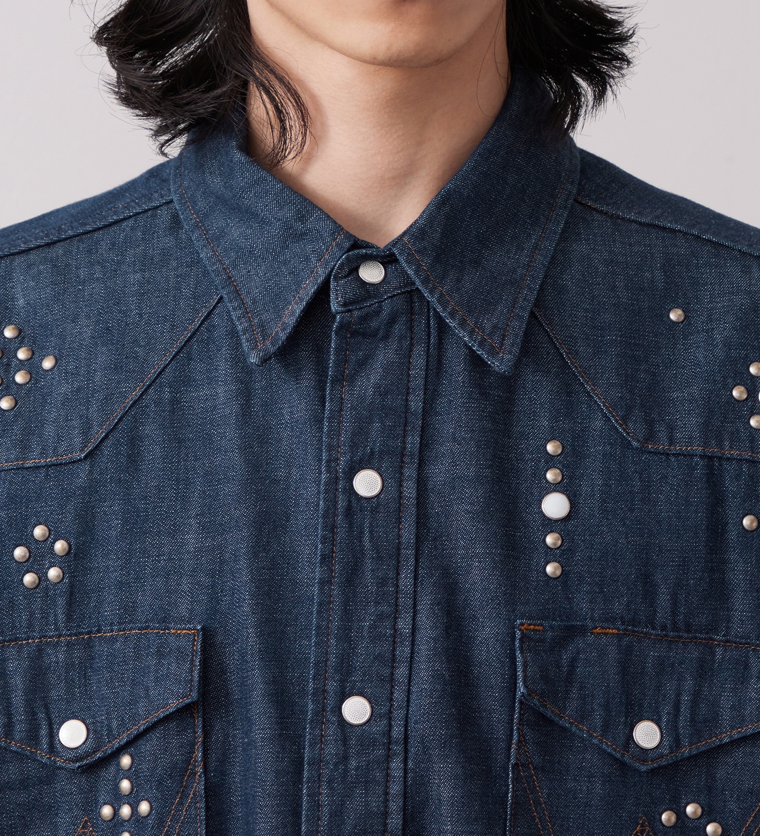 Wrangler(ラングラー)の27MW ウエスタンデニムシャツ スタッズ【US ORIGINAL】|トップス/シャツ/ブラウス/メンズ|インディゴブルー