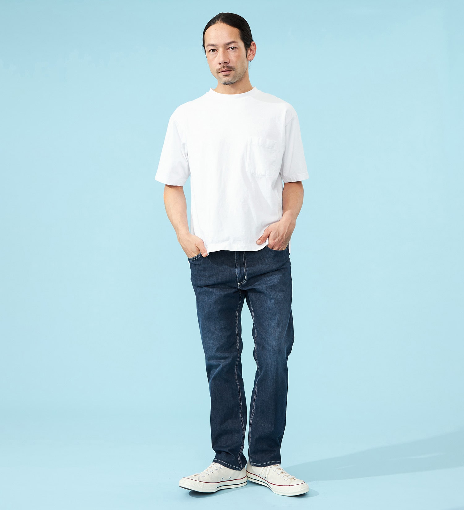 Wrangler(ラングラー)の【試着対象】【涼】吸汗速乾 ストレートデニムパンツ|パンツ/デニム/ジーンズパンツ/メンズ|中色ブルー
