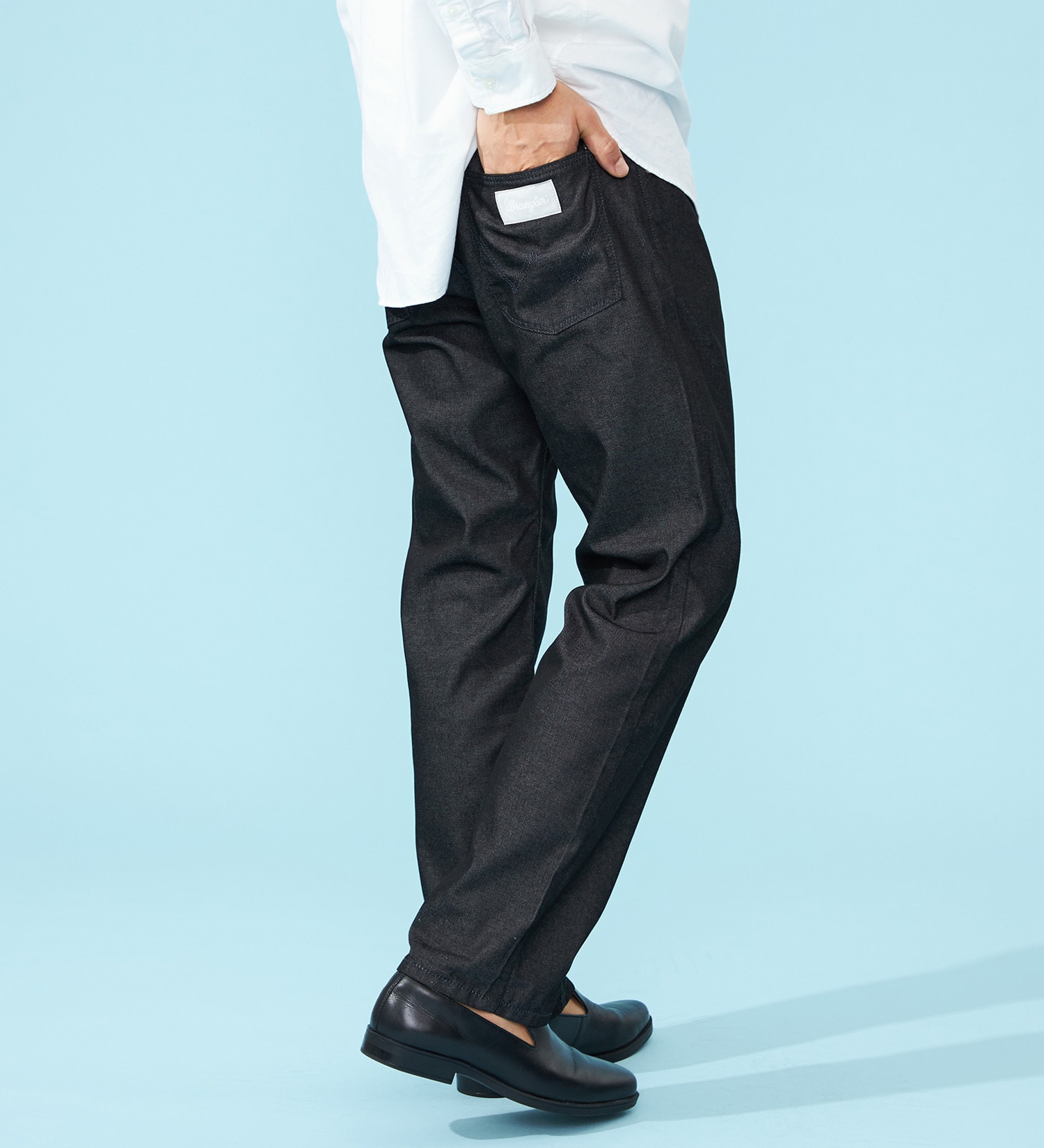 Wrangler(ラングラー)の【FINAL SALE】【涼】吸汗速乾 ストレートデニムパンツ 夏用/梅雨も快適/ビジカジ|パンツ/パンツ/メンズ|ブラック