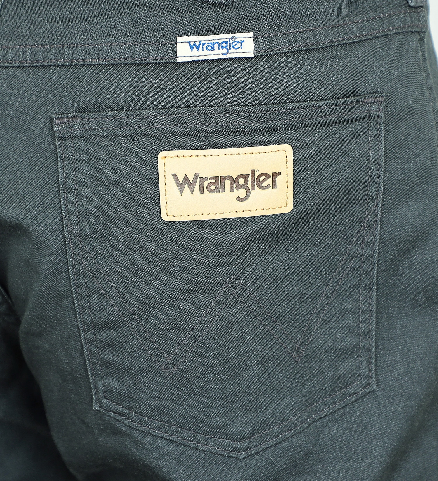 Wrangler(ラングラー)の365日快適　ストレッチ ストレートパンツ|パンツ/パンツ/メンズ|チャコールグレー