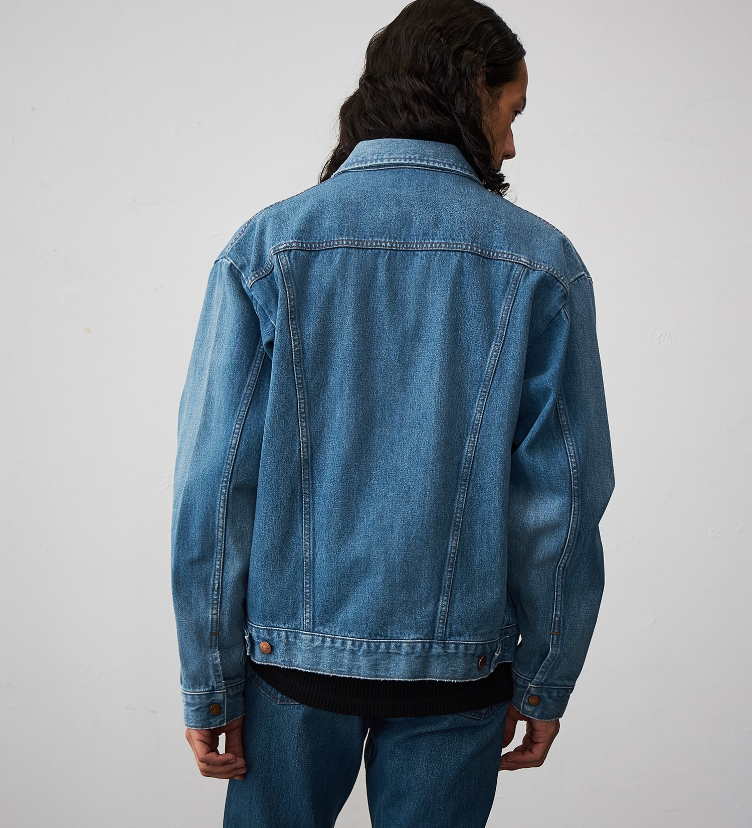 Wrangler(ラングラー)のTRUCKER JACKET/デニムジャケット加工|ジャケット/アウター/デニムジャケット/メンズ|中色ブルー