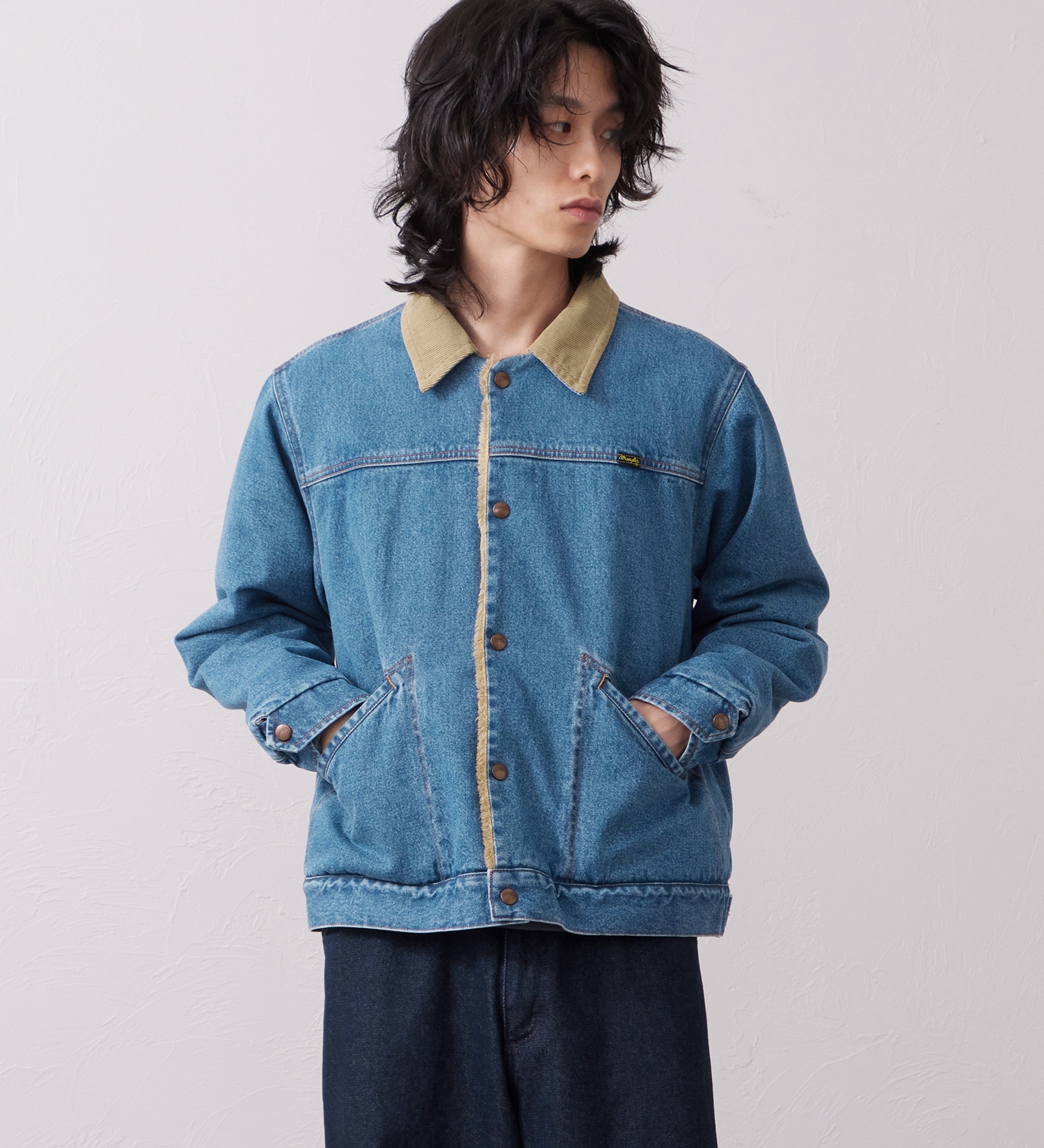 Wrangler(ラングラー)のSHORT BOA JACKET / ショートボアジャケット デニム|ジャケット/アウター/デニムジャケット/メンズ|中色ブルー