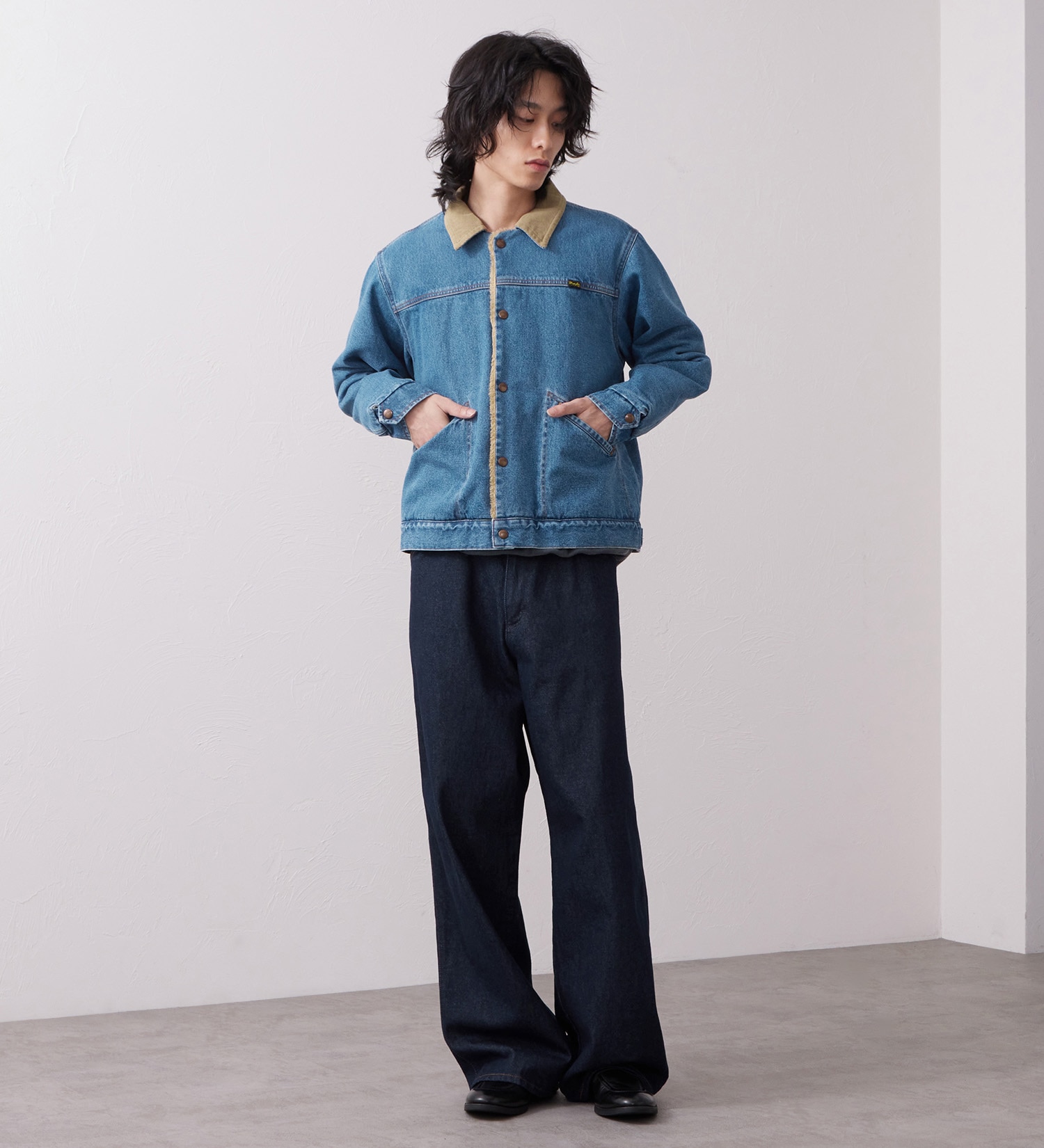 Wrangler(ラングラー)のSHORT BOA JACKET / ショートボアジャケット デニム|ジャケット/アウター/デニムジャケット/メンズ|中色ブルー