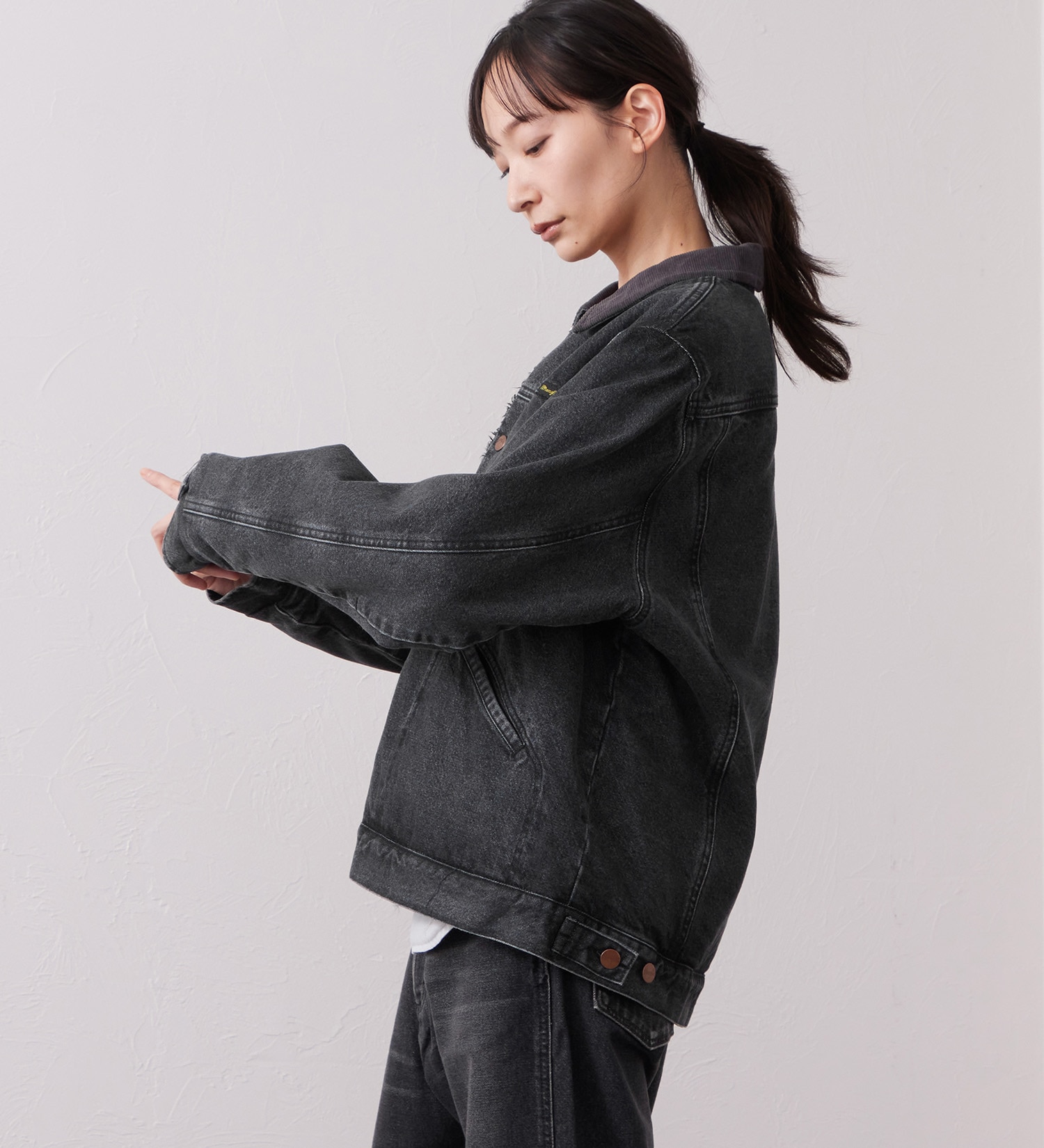 Wrangler(ラングラー)のSHORT BOA JACKET / ショートボアジャケット デニム|ジャケット/アウター/デニムジャケット/メンズ|ブラックデニム