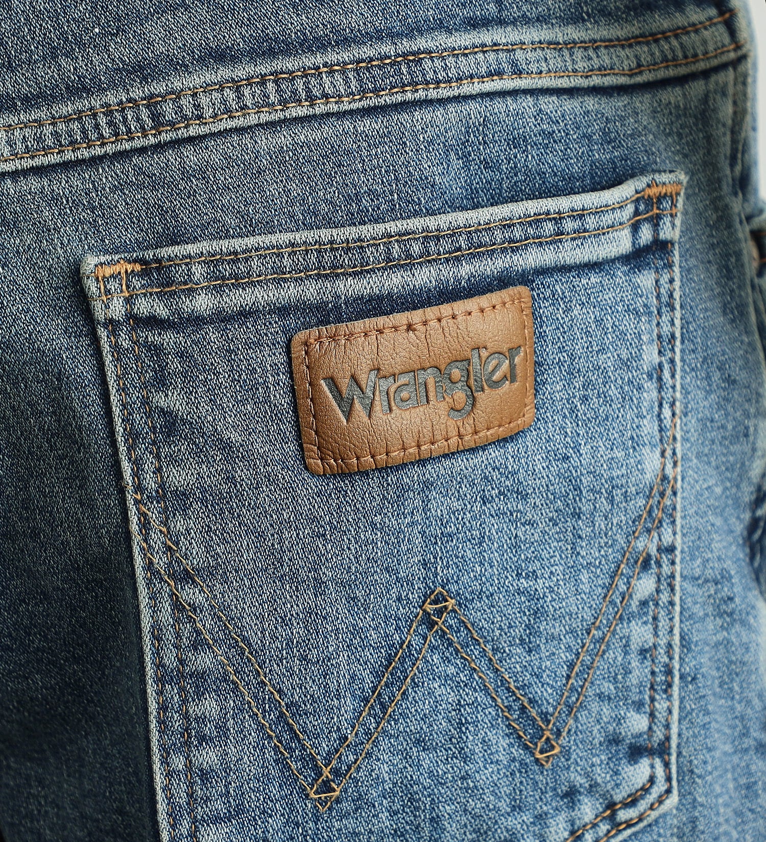 Wrangler(ラングラー)の【Pre SALE】【BASICシリーズ】レギュラーストレートパンツ【レングス78cm】|パンツ/デニム/ジーンズパンツ/メンズ|淡色ブルー