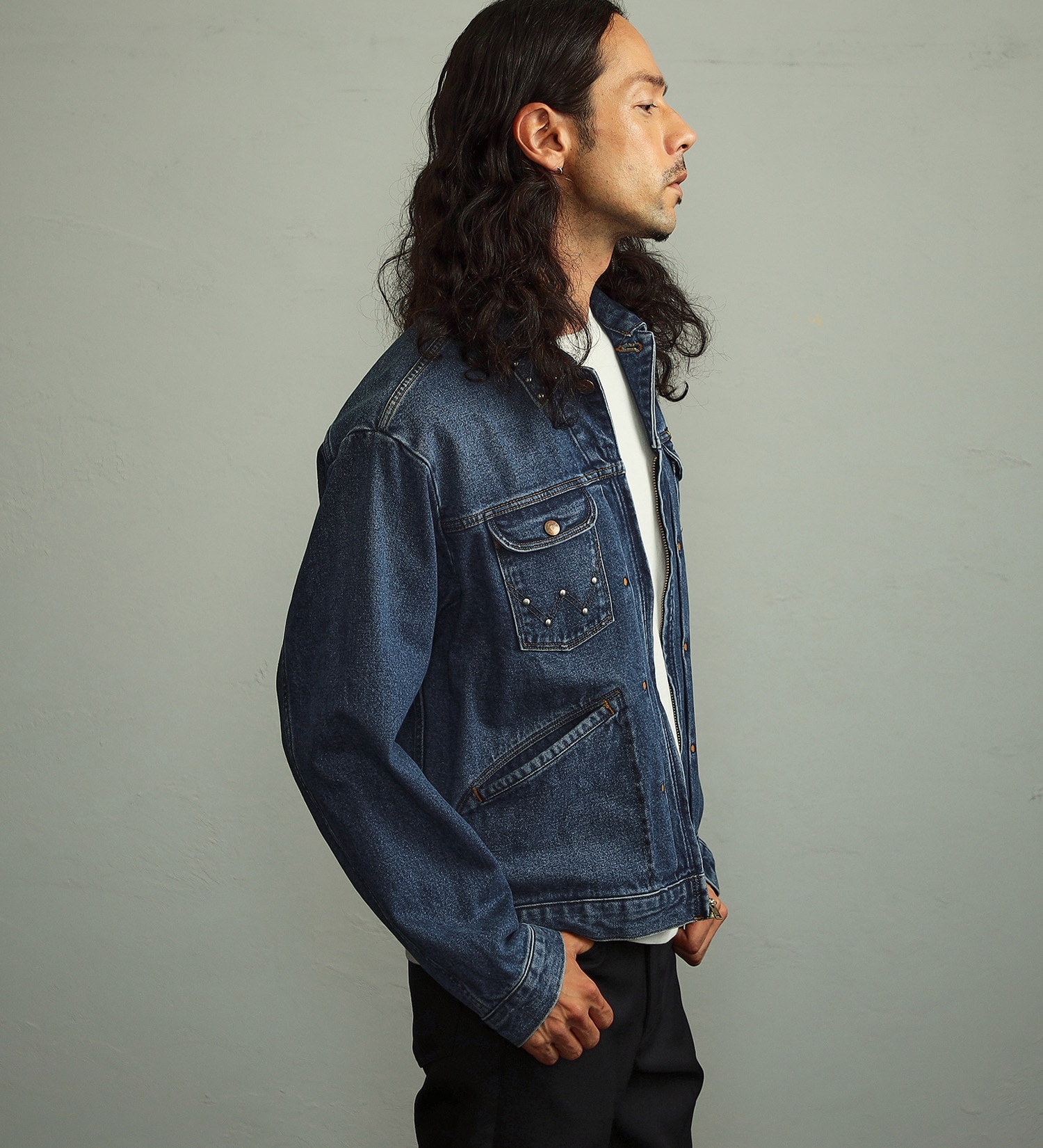 Wrangler(ラングラー)の【試着対象】24MJZ ジップデニムジャケット|ジャケット/アウター/デニムジャケット/メンズ|中色ブルー