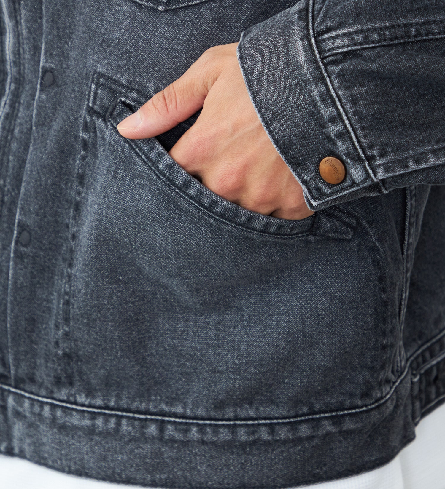 Wrangler(ラングラー)の【US ORIGINAL】24MJZ デニムジャケット|ジャケット/アウター/デニムジャケット/メンズ|ブラックデニム