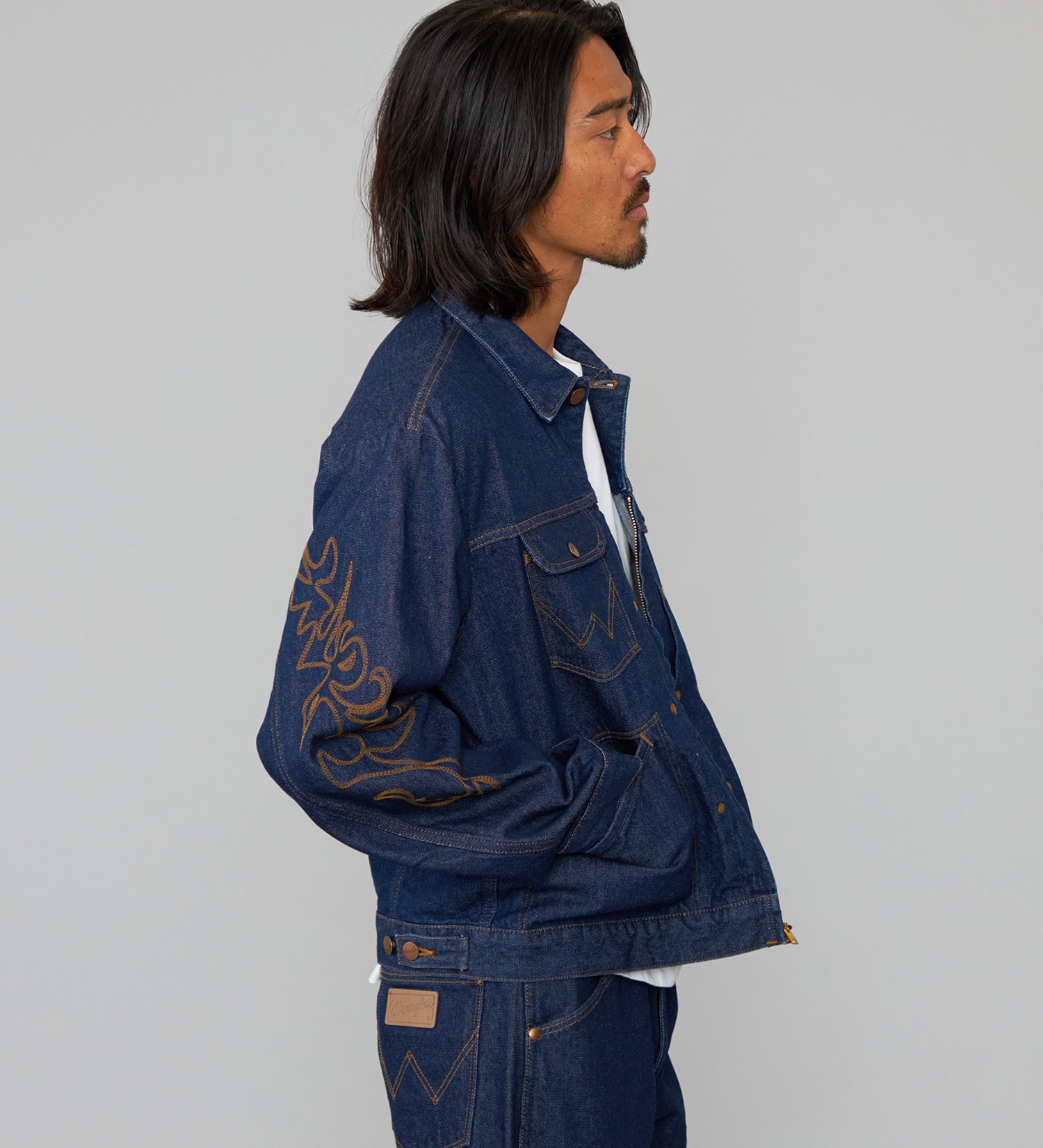 Wrangler(ラングラー)の【US ORIGINAL】24MJZ EMBROIERY デニムジャケット/刺繍|ジャケット/アウター/デニムジャケット/メンズ|インディゴブルー