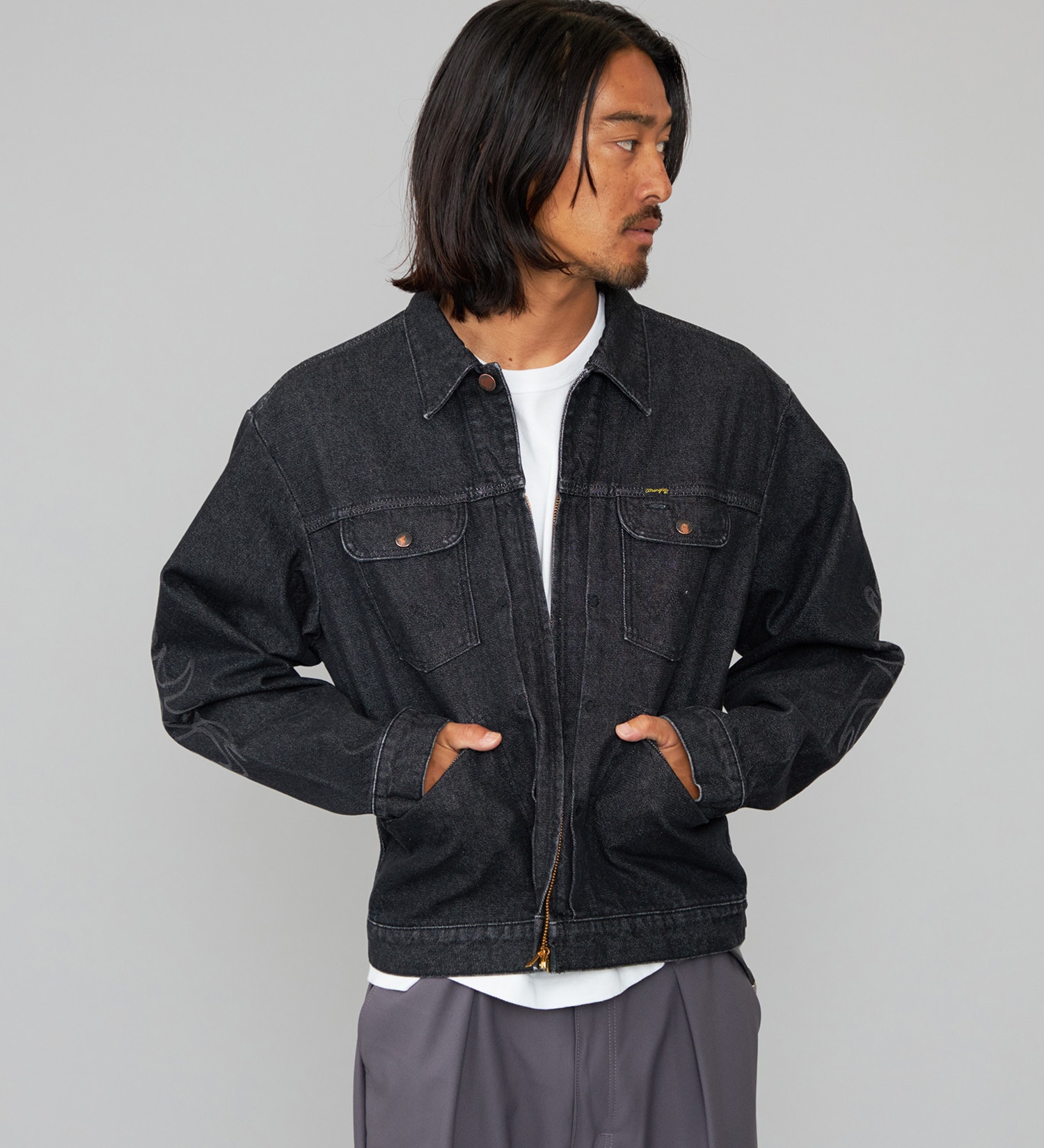 Wrangler(ラングラー)の【US ORIGINAL】24MJZ EMBROIERY デニムジャケット/刺繍|ジャケット/アウター/デニムジャケット/メンズ|ブラックデニム