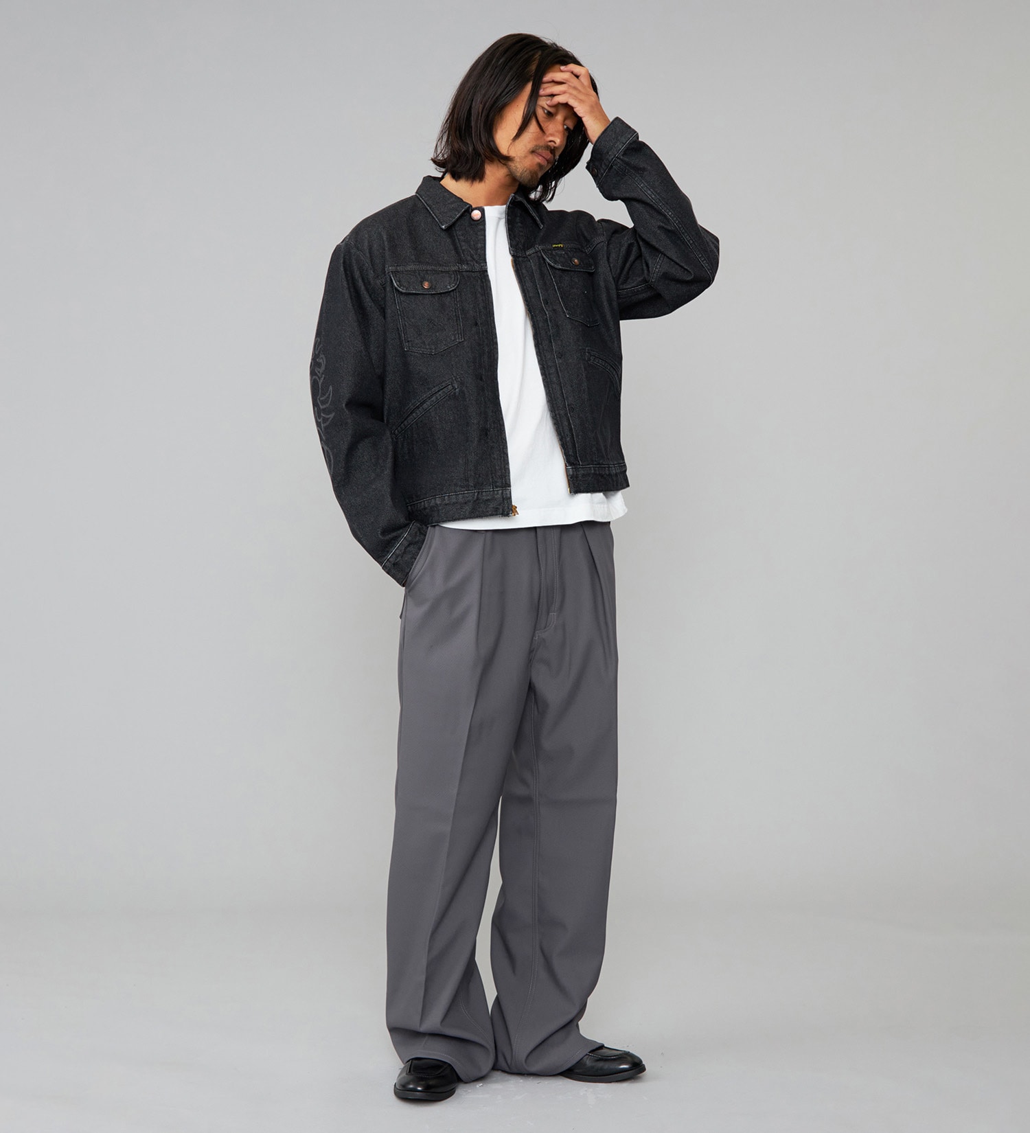 Wrangler(ラングラー)の【US ORIGINAL】24MJZ EMBROIERY デニムジャケット/刺繍|ジャケット/アウター/デニムジャケット/メンズ|ブラックデニム