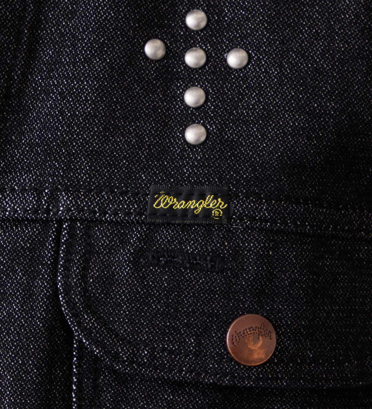 Wrangler(ラングラー)の24MJZ デニムジャケット スタッズ【US ORIGINAL】|ジャケット/アウター/デニムジャケット/メンズ|ブラックデニム