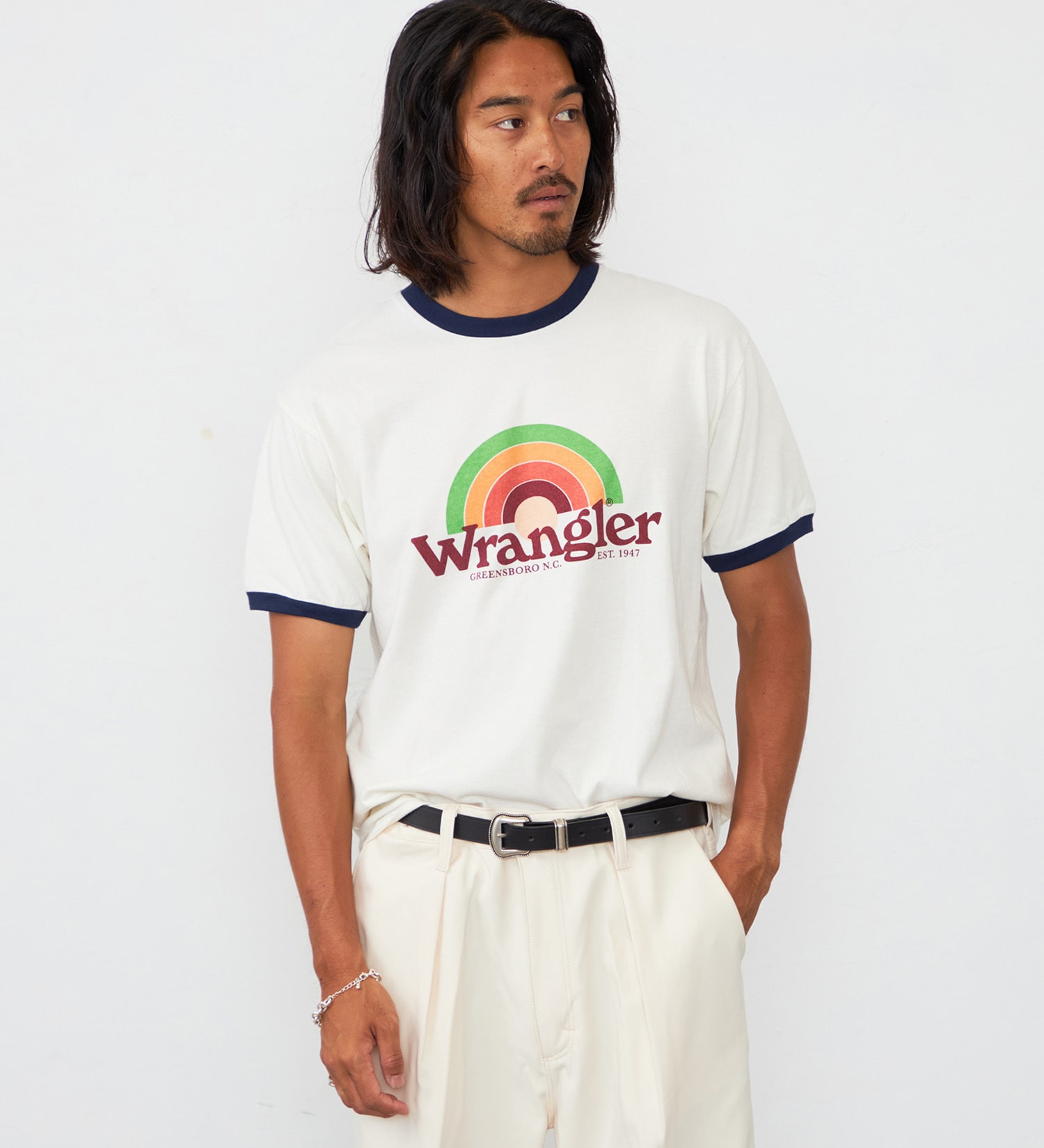 Wrangler(ラングラー)のレインボーロゴ WRINGER Tシャツ|トップス/Tシャツ/カットソー/メンズ|ネイビー