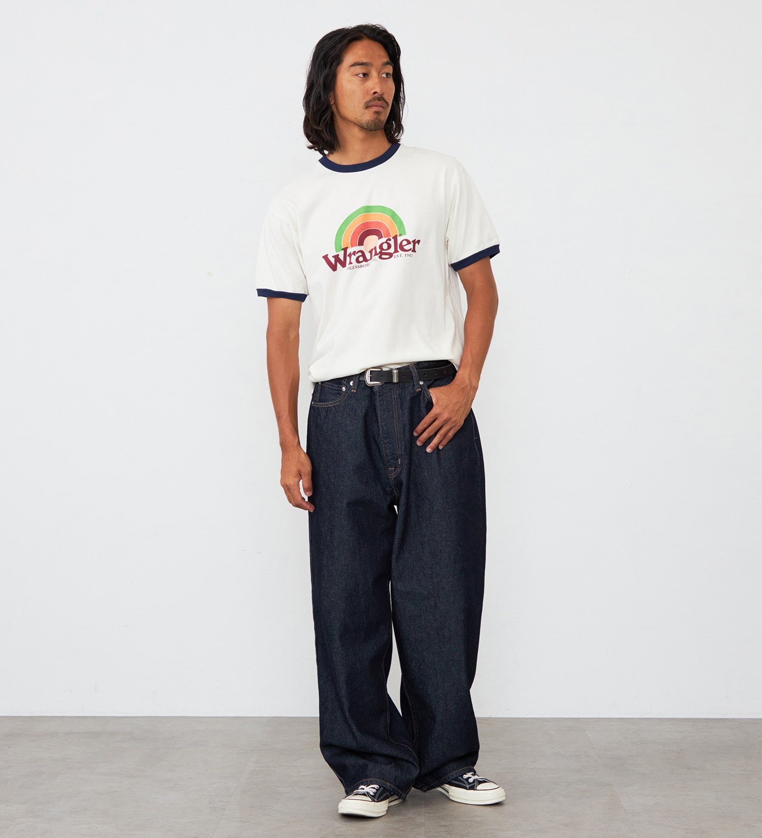 Wrangler(ラングラー)のレインボーロゴ WRINGER Tシャツ|トップス/Tシャツ/カットソー/メンズ|ネイビー