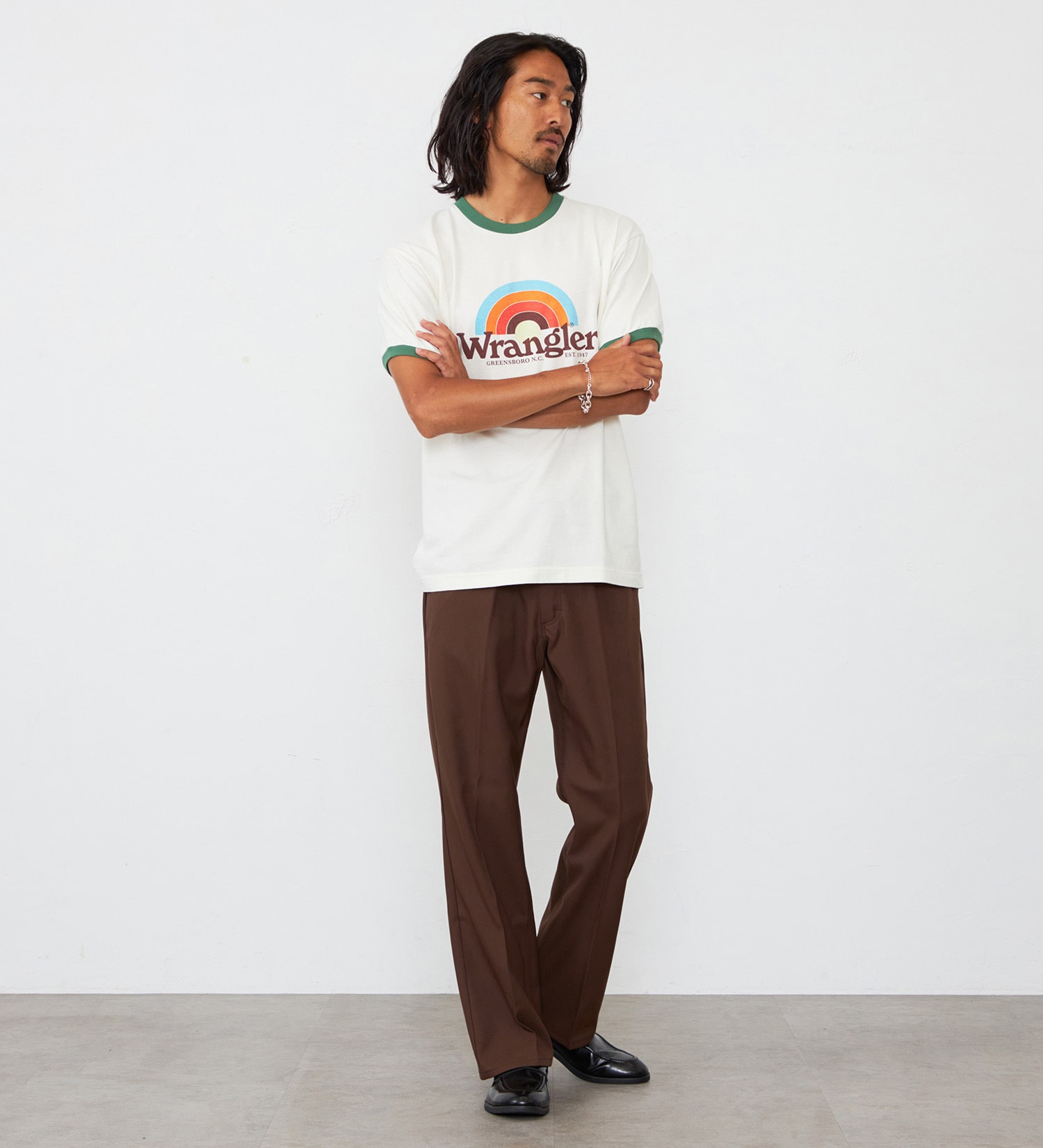 Wrangler(ラングラー)のレインボーロゴ WRINGER Tシャツ|トップス/Tシャツ/カットソー/メンズ|グリーン