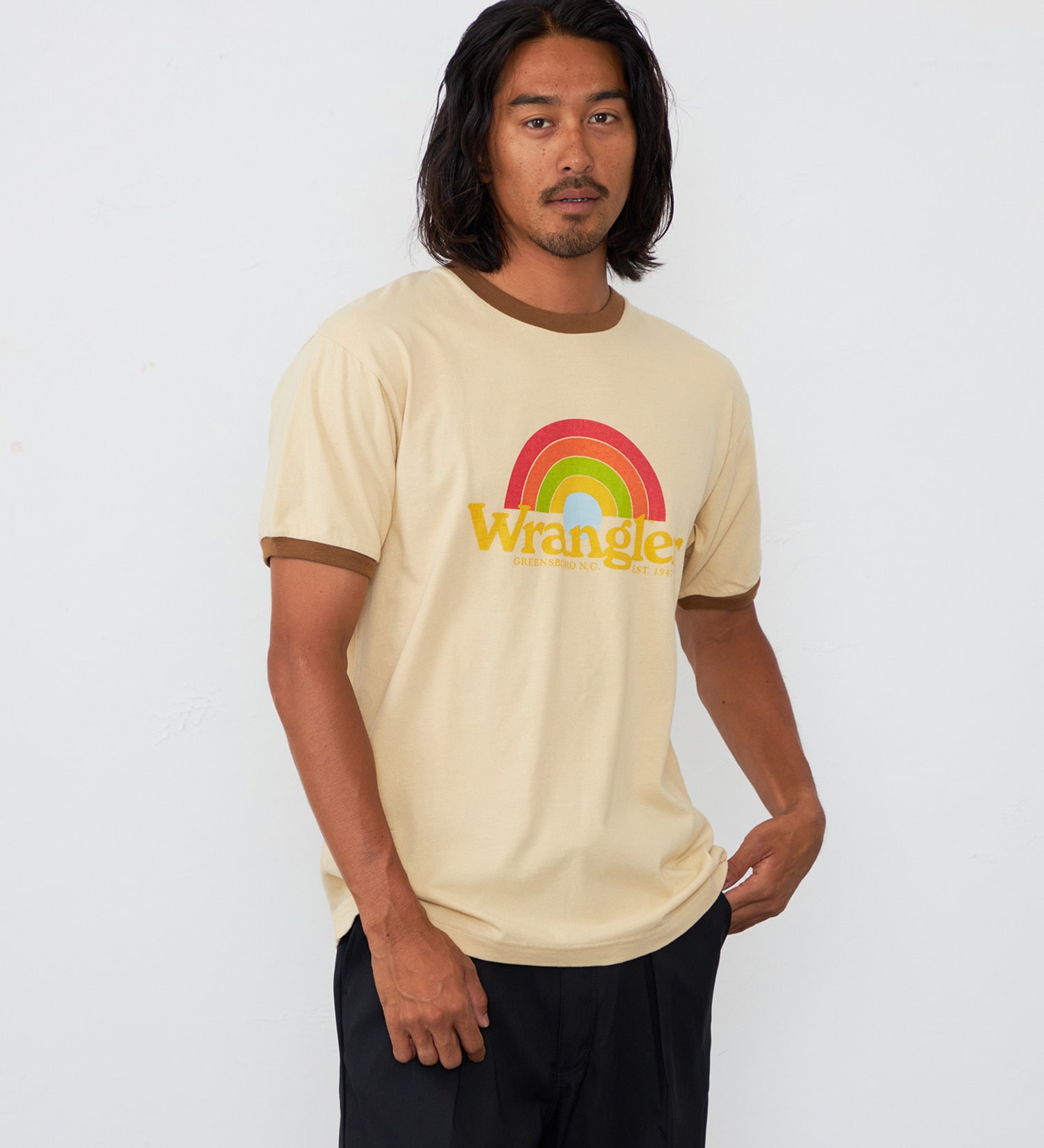 Wrangler(ラングラー)のレインボーロゴ WRINGER Tシャツ|トップス/Tシャツ/カットソー/メンズ|ブラウン