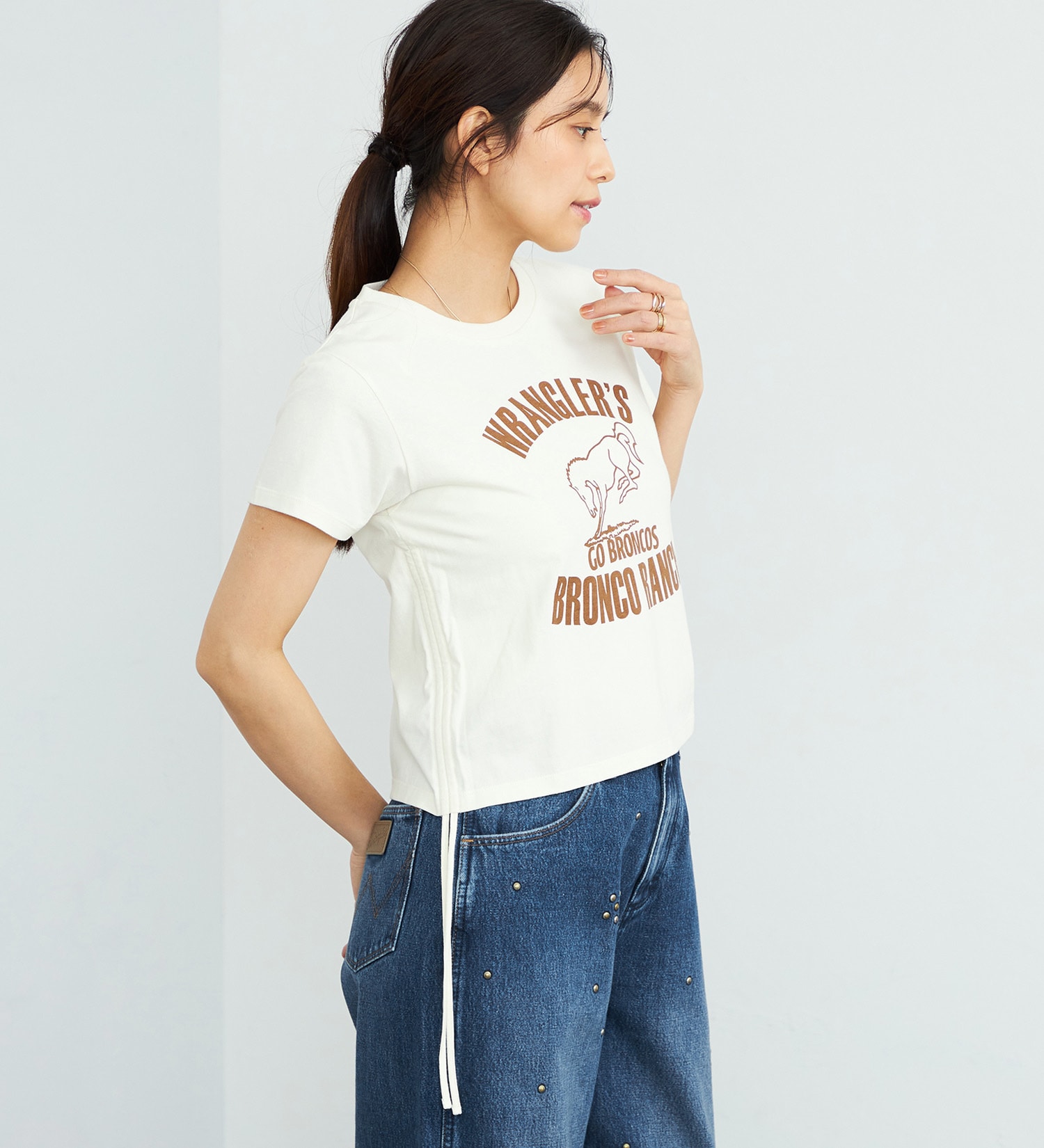 Wrangler(ラングラー)のチビTシャツ サイドシャーリング|トップス/Tシャツ/カットソー/レディース|ホワイト